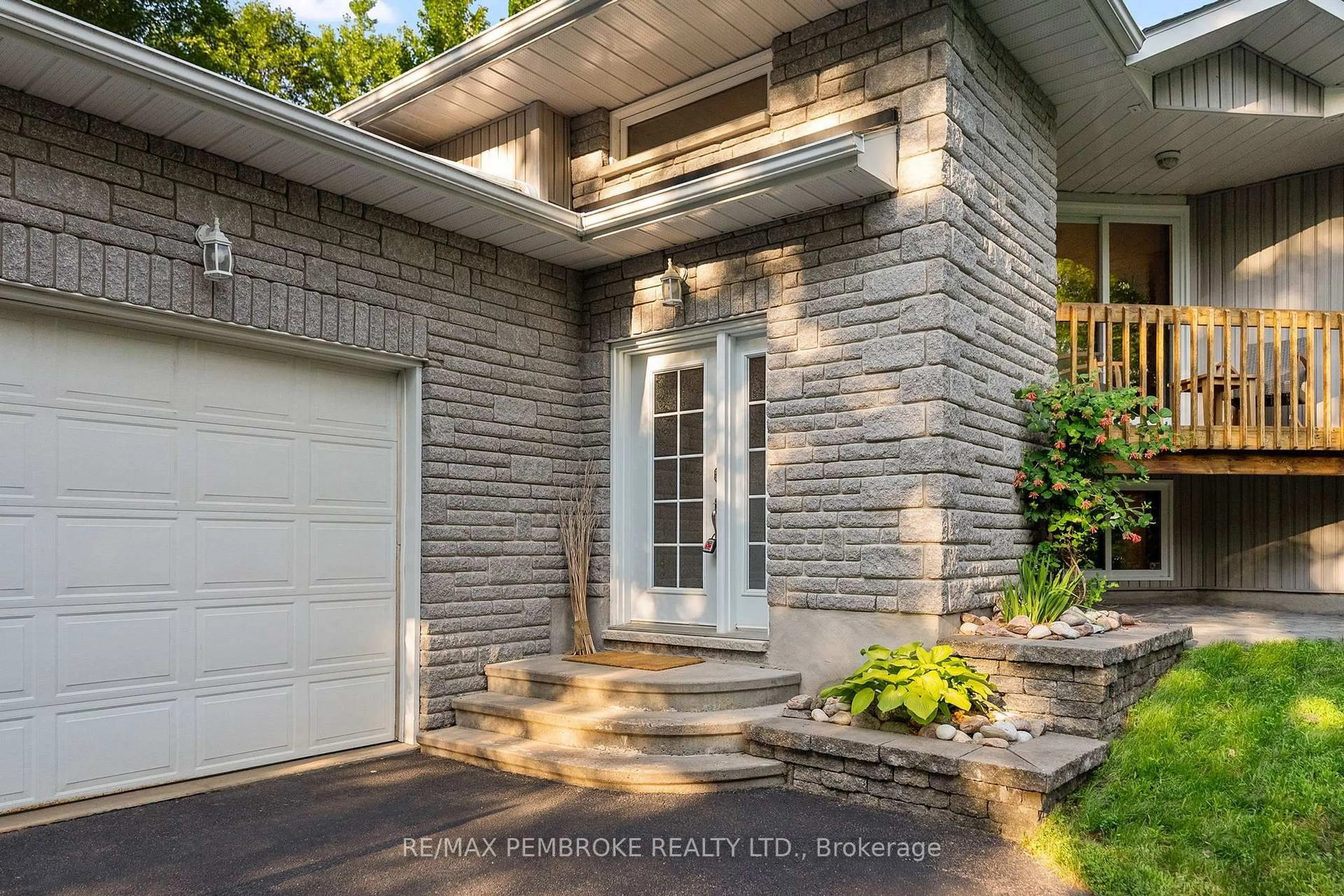 Home with brick exterior material, street for 38 Rahns Rd, Pembroke Ontario K8A 6W8
