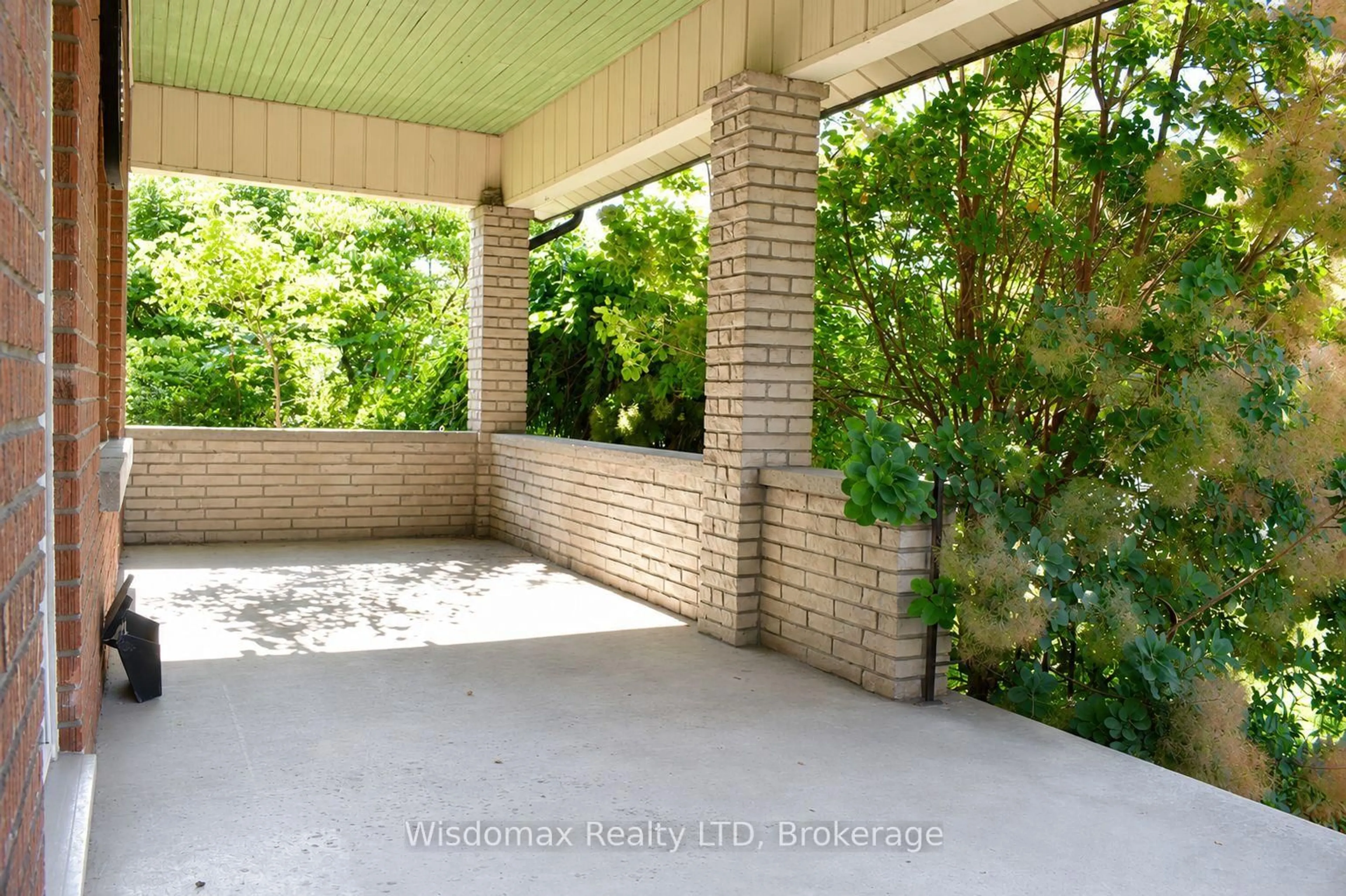 Patio, unknown for 5037 Jepson St, Niagara Falls Ontario L2E 1K4
