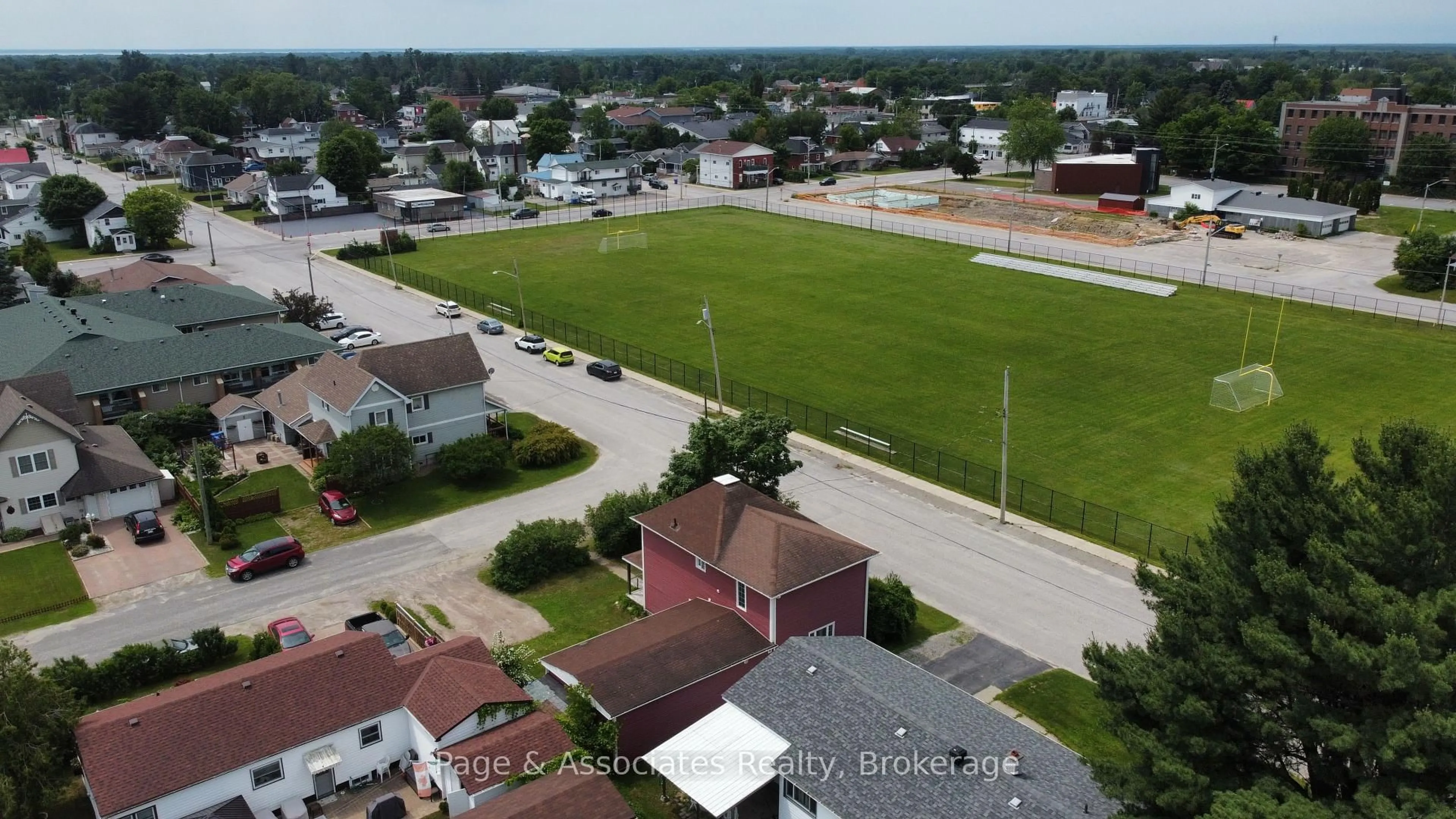 A pic from outside/outdoor area/front of a property/back of a property/a pic from drone, street for 99 Russell St, West Nipissing Ontario P2B 1X2