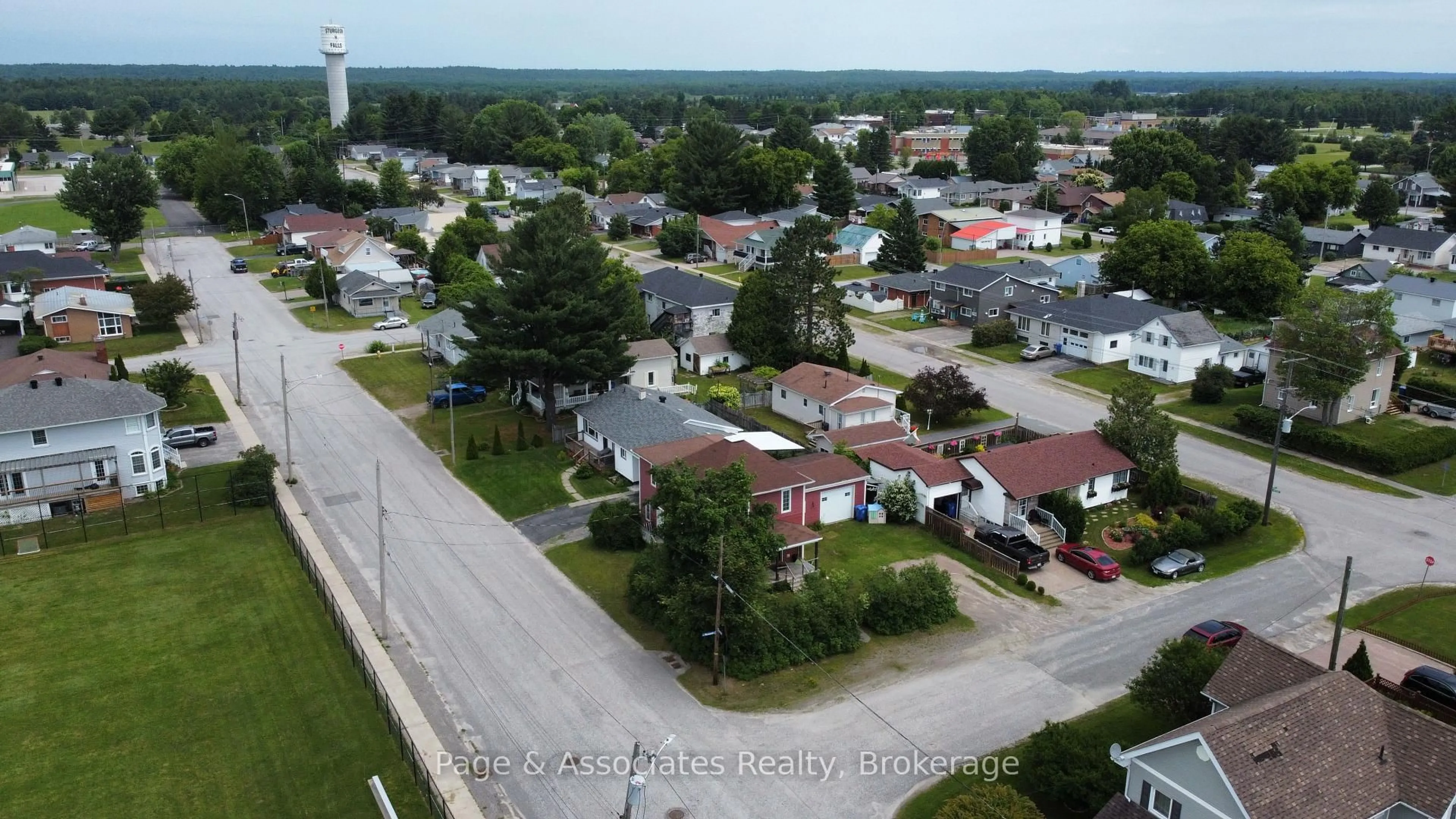 A pic from outside/outdoor area/front of a property/back of a property/a pic from drone, street for 99 Russell St, West Nipissing Ontario P2B 1X2