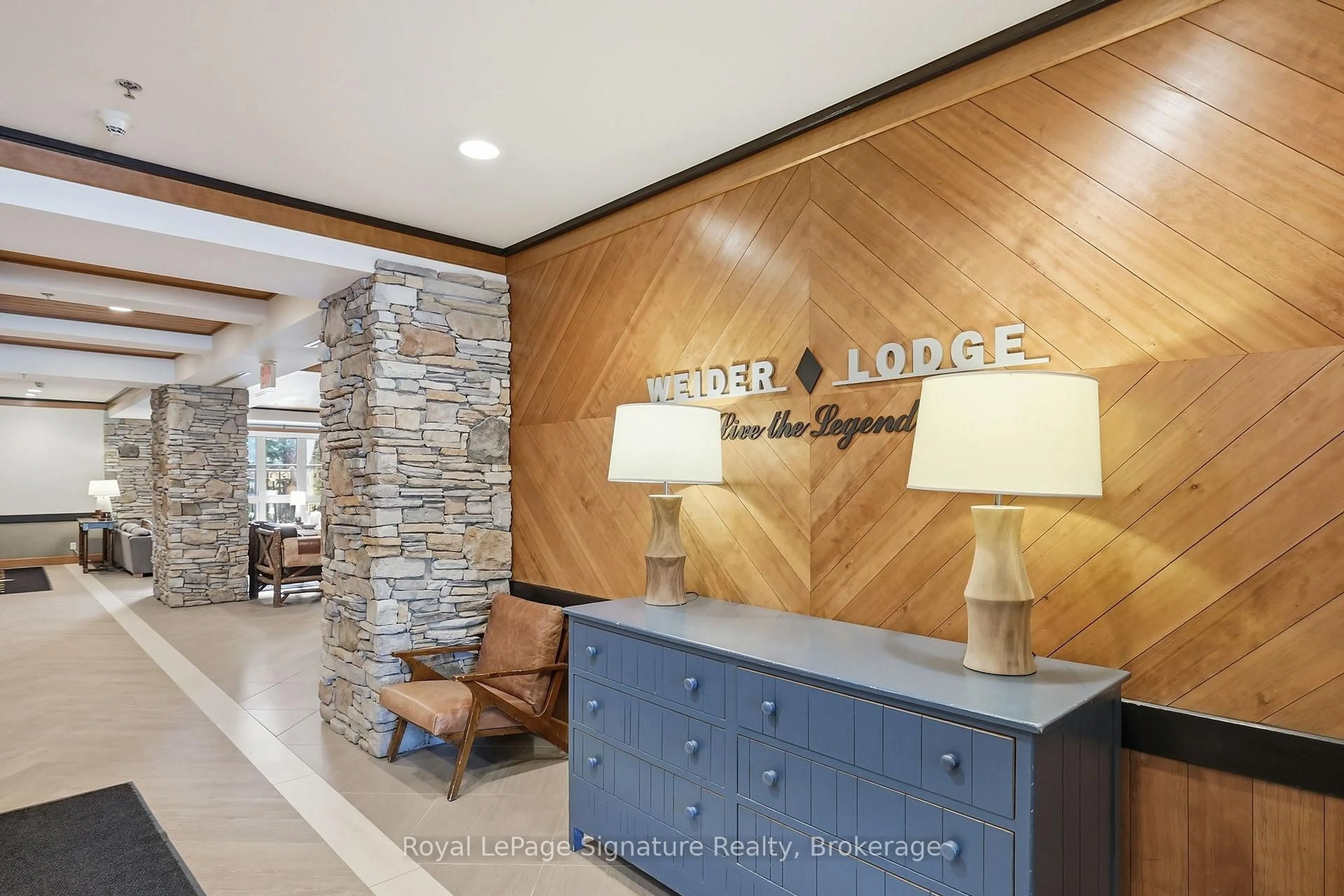 Lobby for 152 Jozo Weider Blvd #201, Blue Mountains Ontario L9Y 0V2