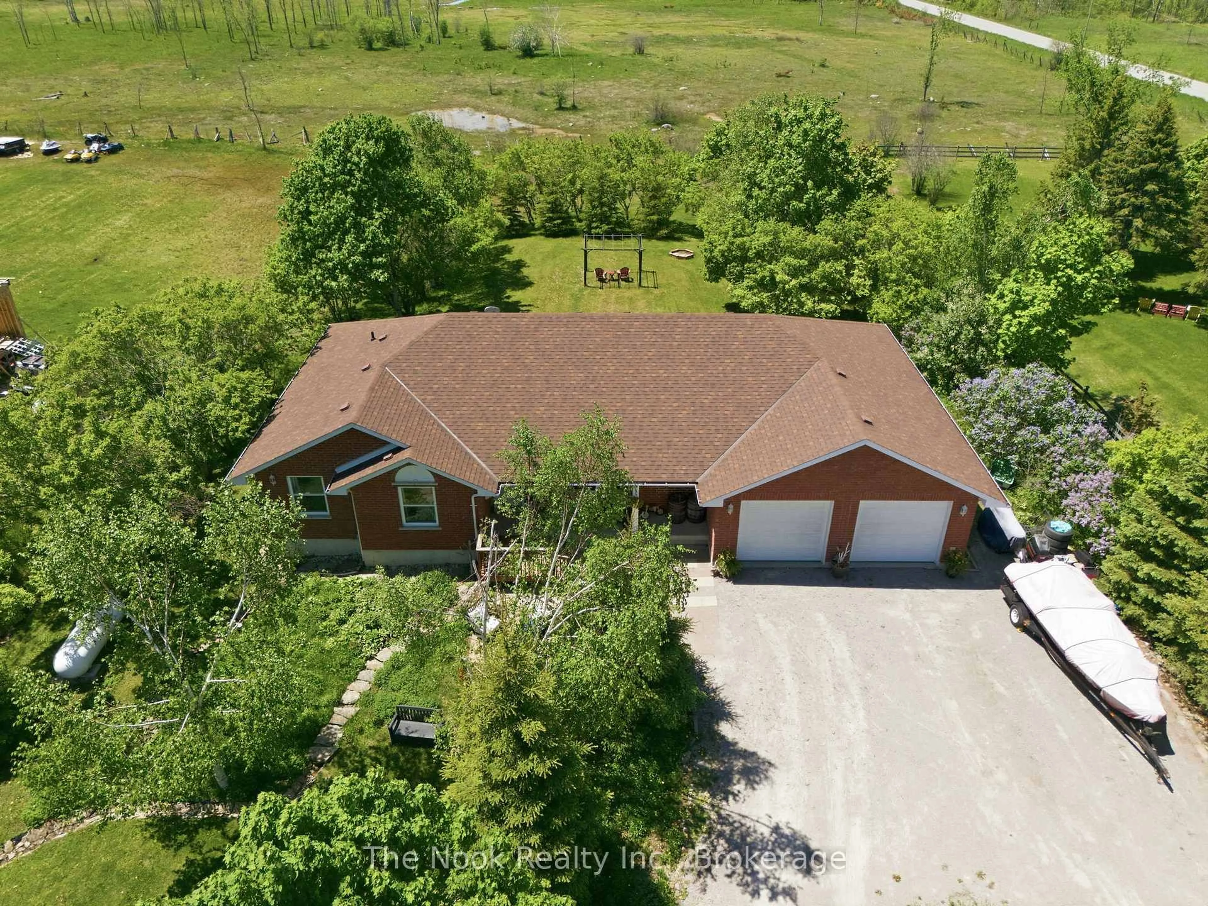 A pic from outside/outdoor area/front of a property/back of a property/a pic from drone, unknown for 4 McGillivray Lane, Kawartha Lakes Ontario L0K 1B0