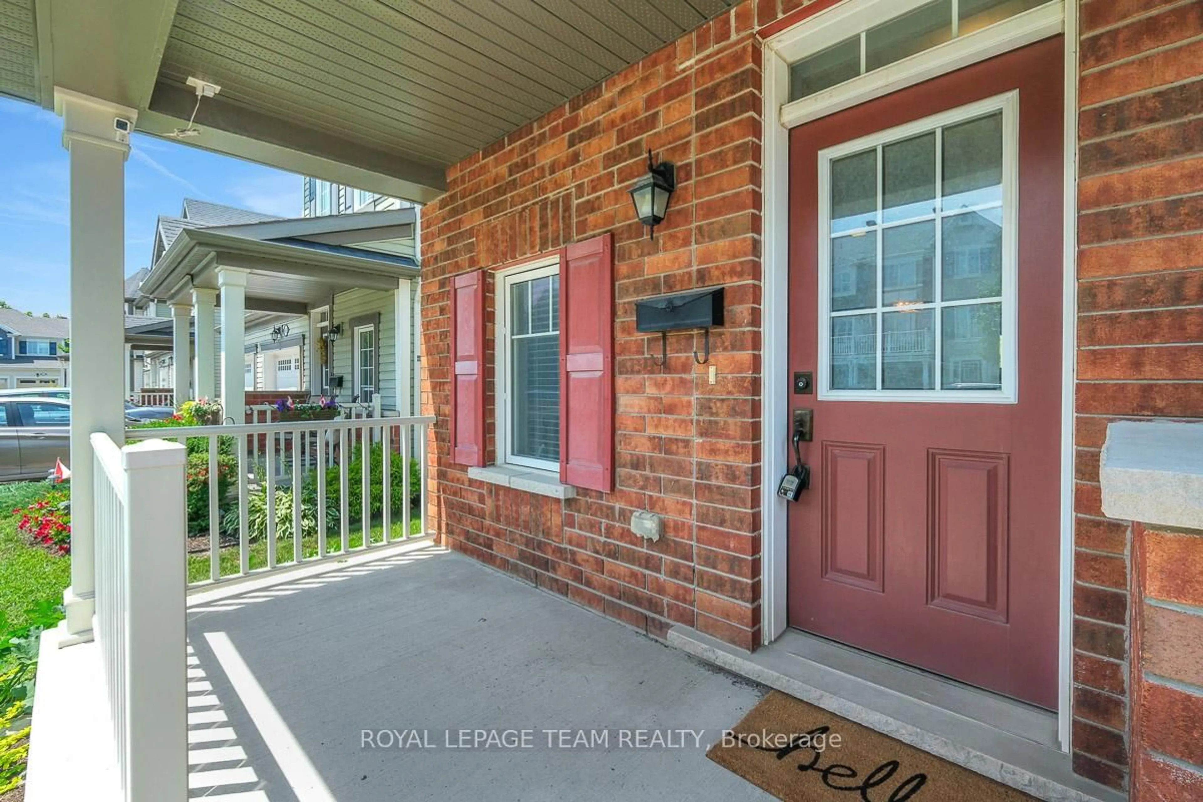 Unknown for 458 White Arctic Ave, Ottawa Ontario K2J 6C8