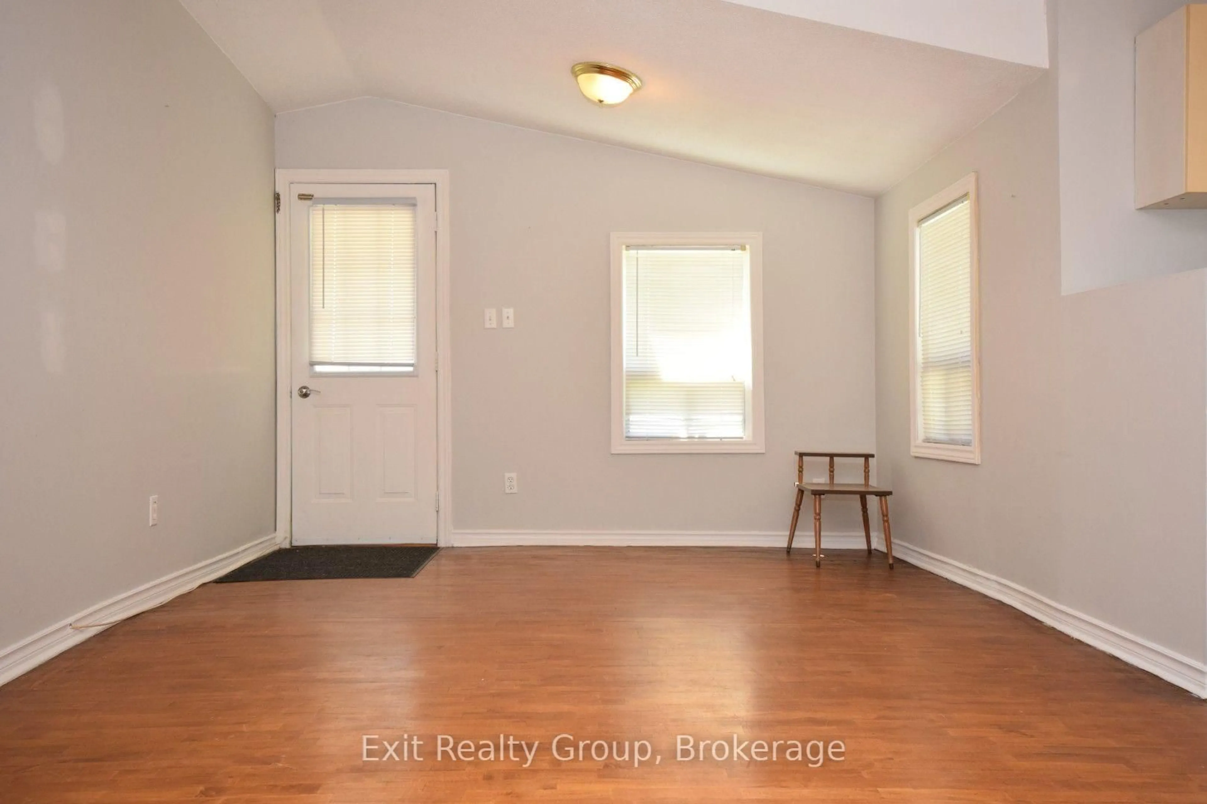 A pic of a room for 64 George St, Quinte West Ontario K8V 1R6