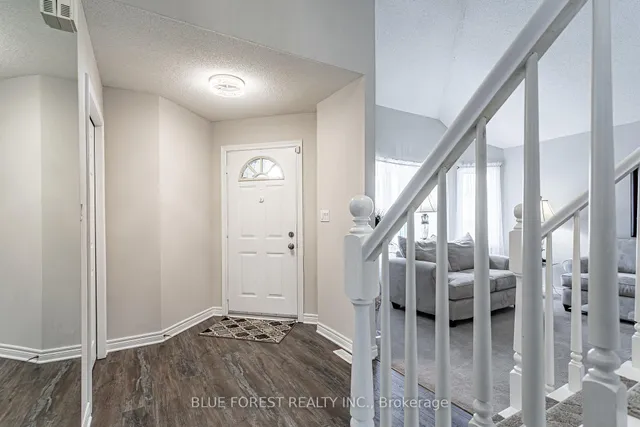14 Eric Dr, Thames Centre 5