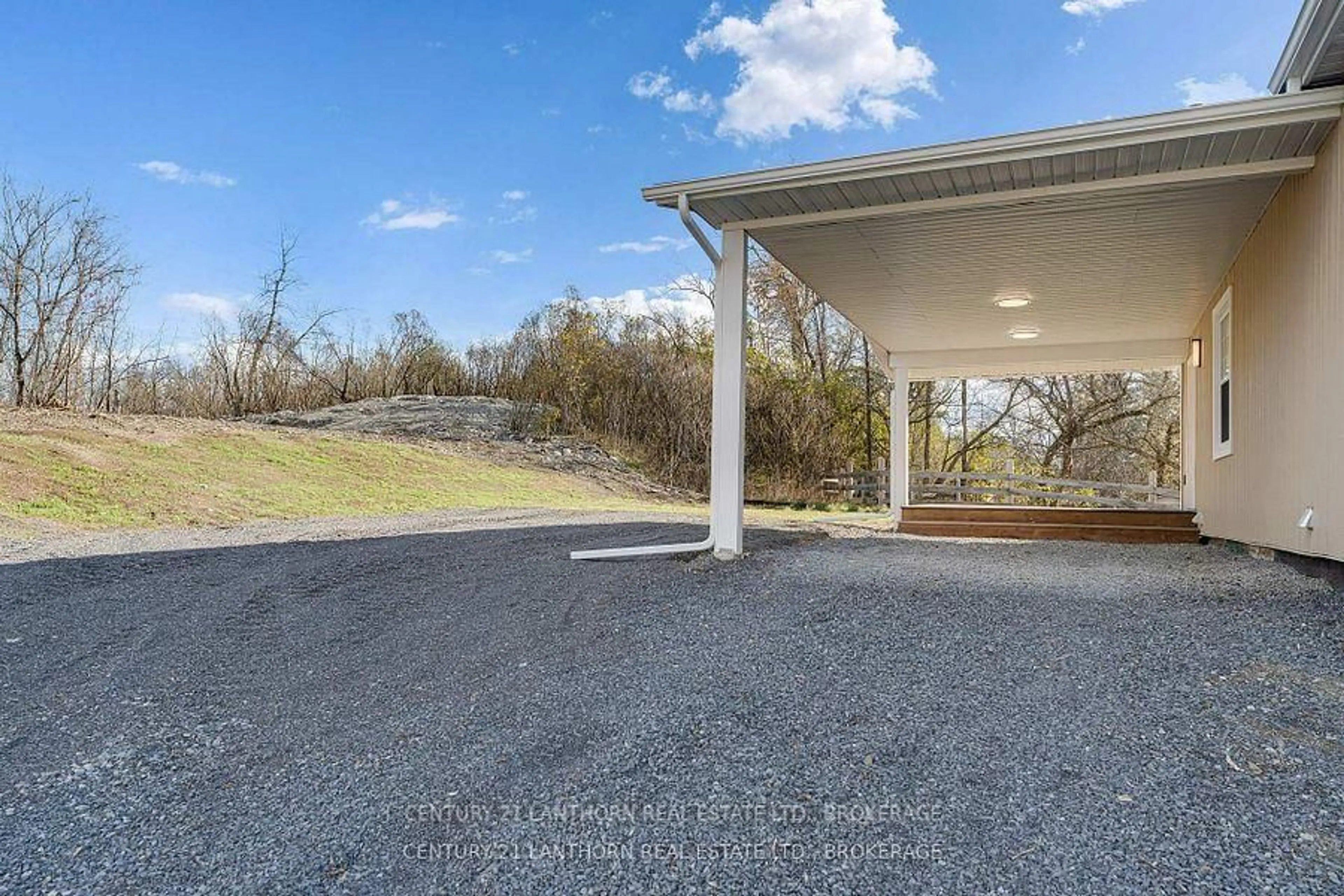 Patio, unknown for 6682 Wheeler St, Tamworth Ontario K0K 3G0