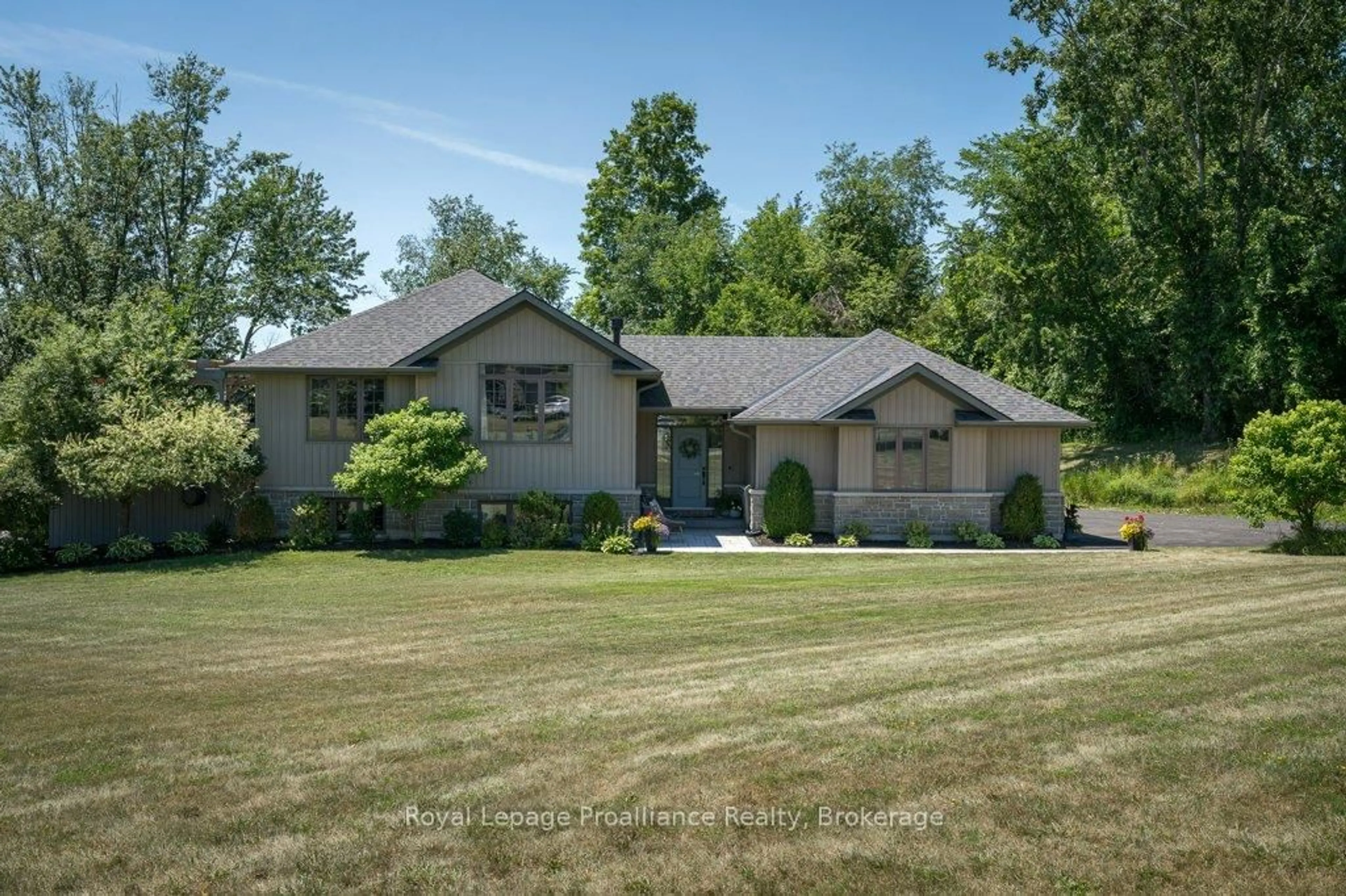 Unknown for 47 Windwhisper Dr, Belleville Ontario K0K 2V0