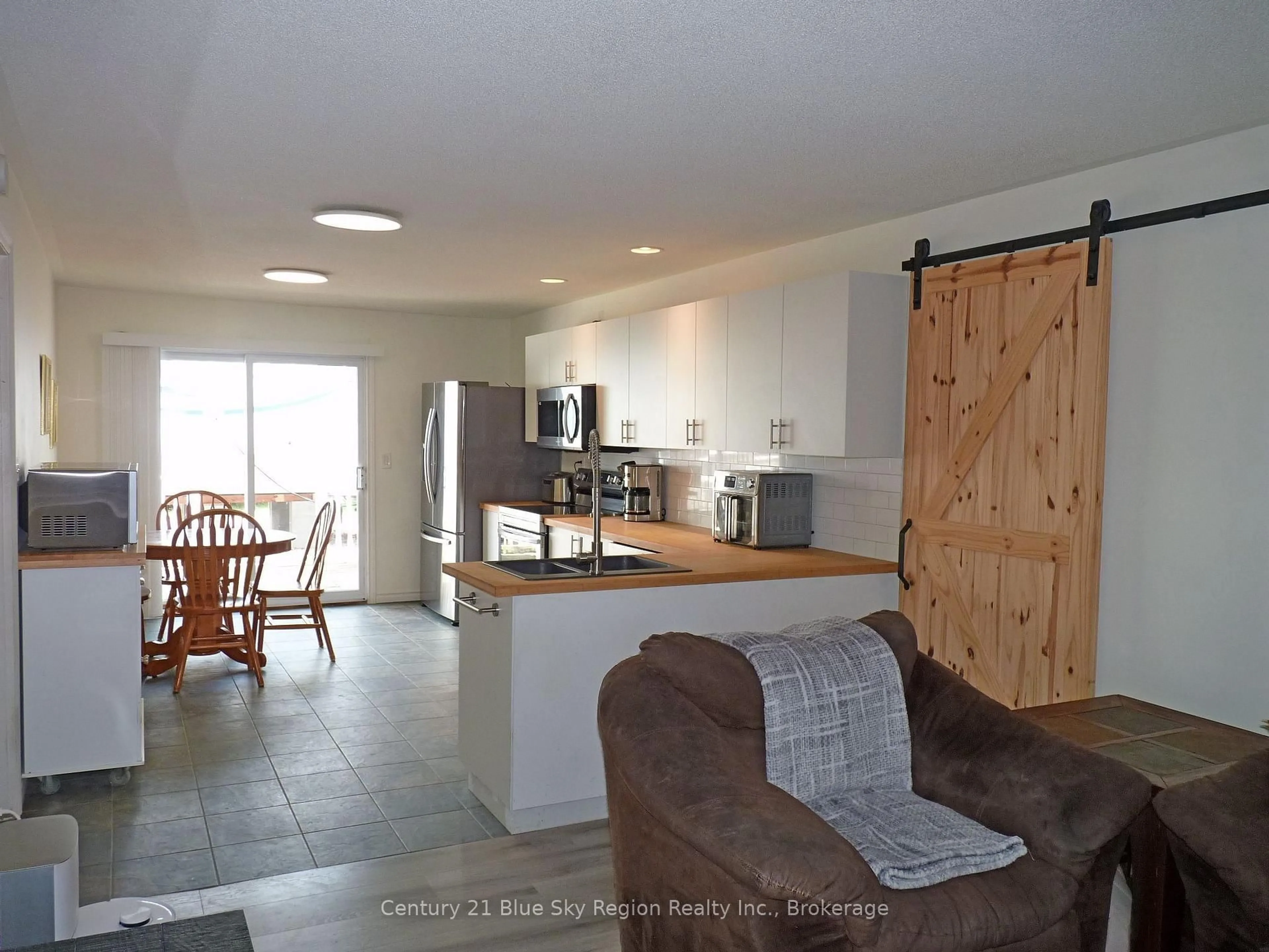 Open concept kitchen, unknown for 11 Waterfront Dr, West Nipissing Ontario P0H 1G0