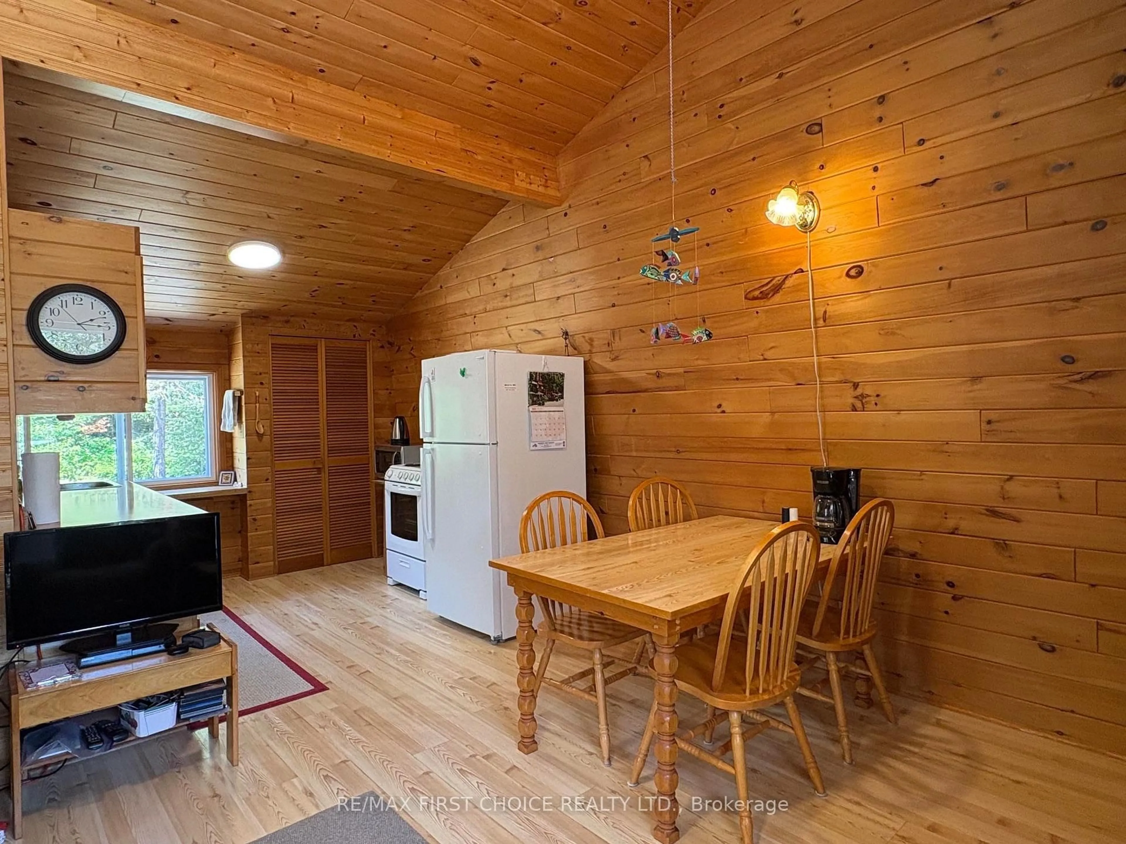Standard kitchen, wood/laminate floor for 560 Little Trout Bay Rd., Neebing Ontario P7L 0A4
