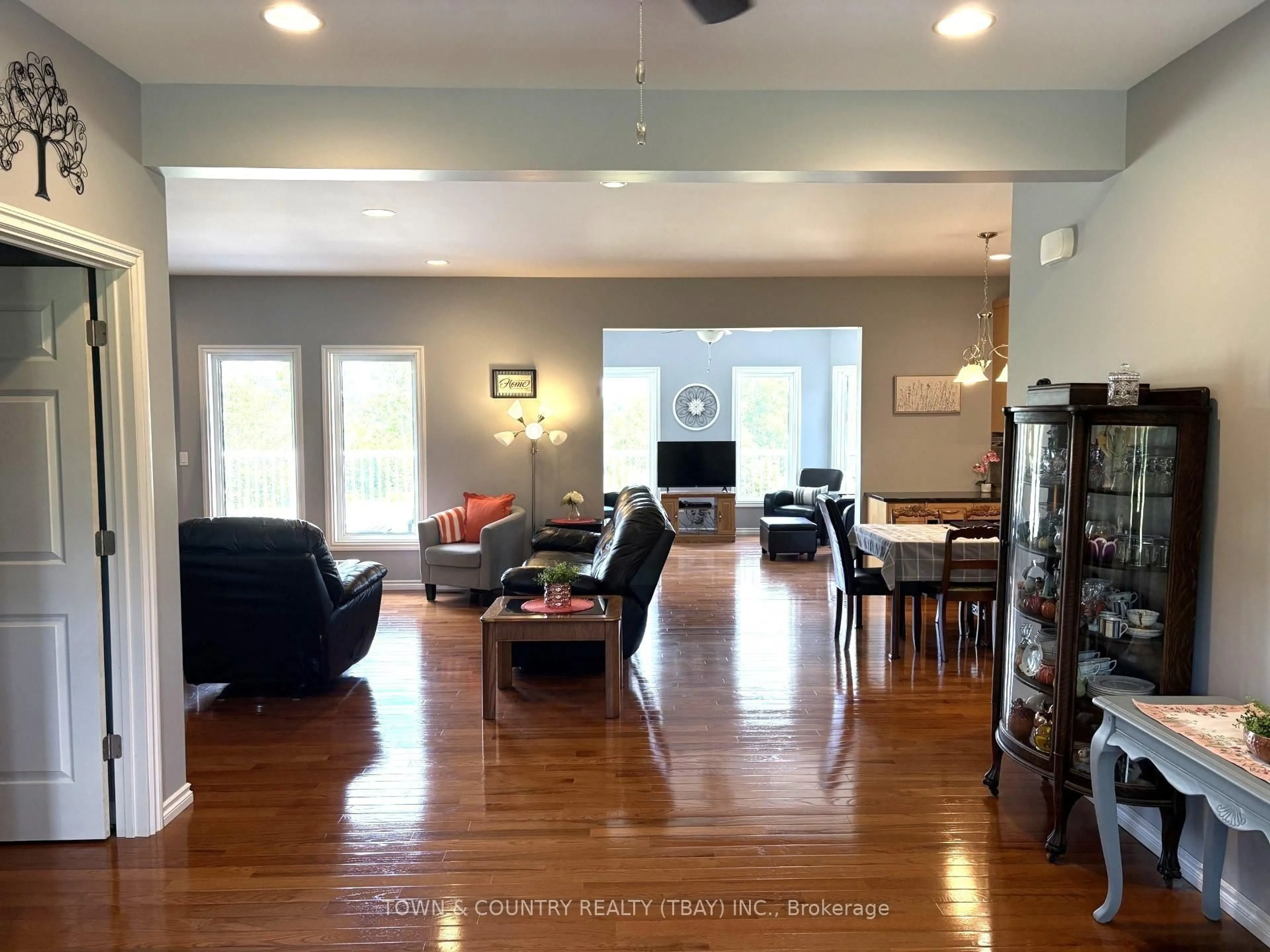 Living room with furniture, unknown for 503 Highway 130, Oliver Paipoonge Ontario P7J 0H4