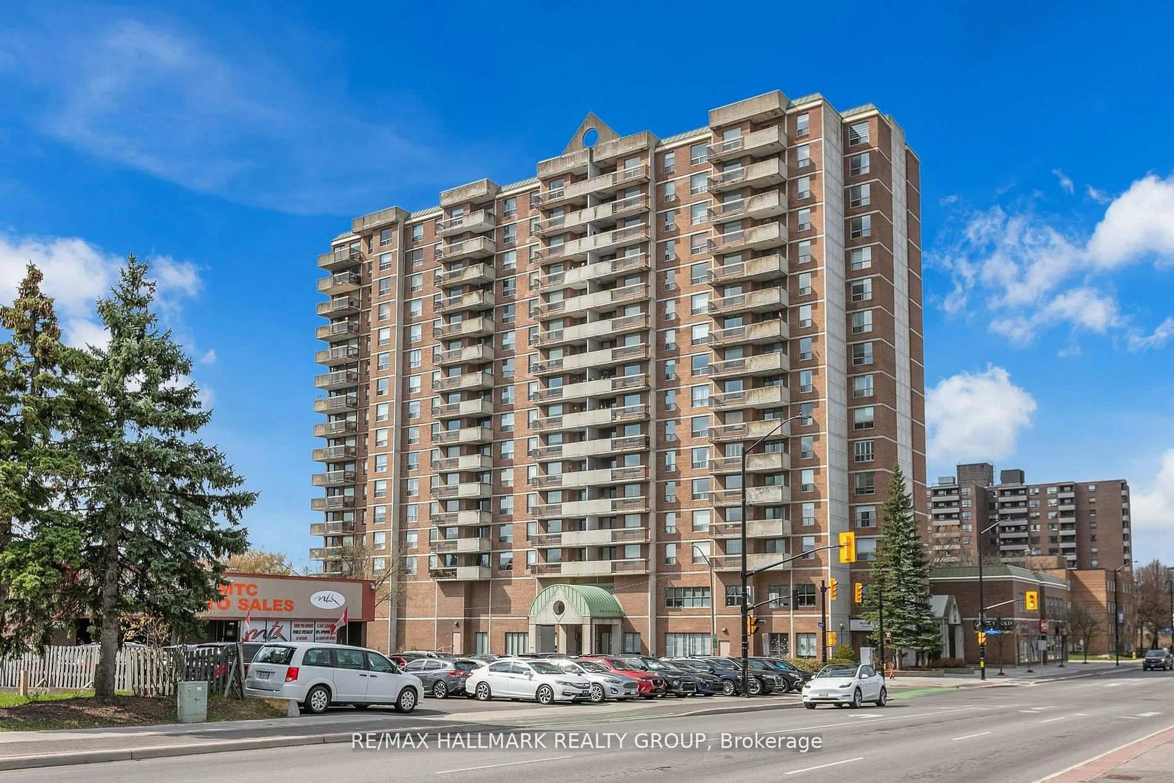 Unknown for 200 Lafontaine Ave #401, Ottawa Ontario K1L 8K8