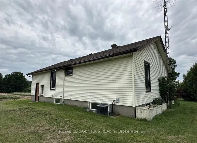 915 Windham East Quarter Line Rd, Norfolk 2