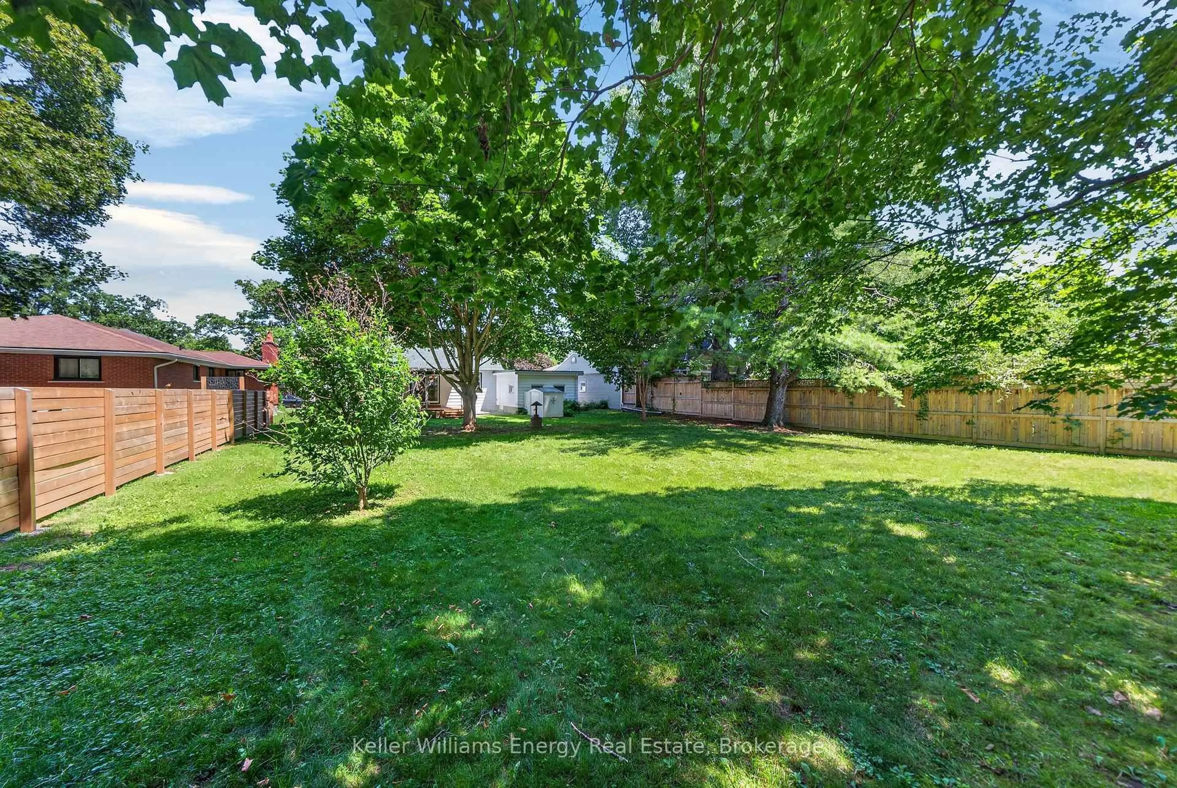 A pic from outside/outdoor area/front of a property/back of a property/a pic from drone, unknown for 7 Maple Ave, Prince Edward County Ontario K0K 2T0