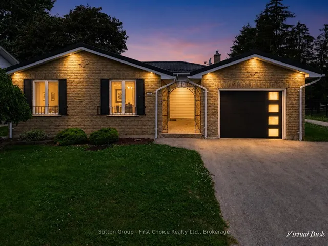 70 Bedford Dr, Stratford 5