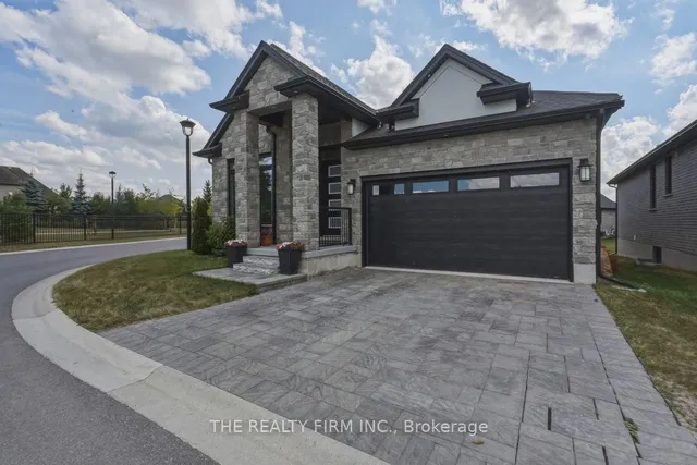 6990 Clayton Walk #1, London South 3