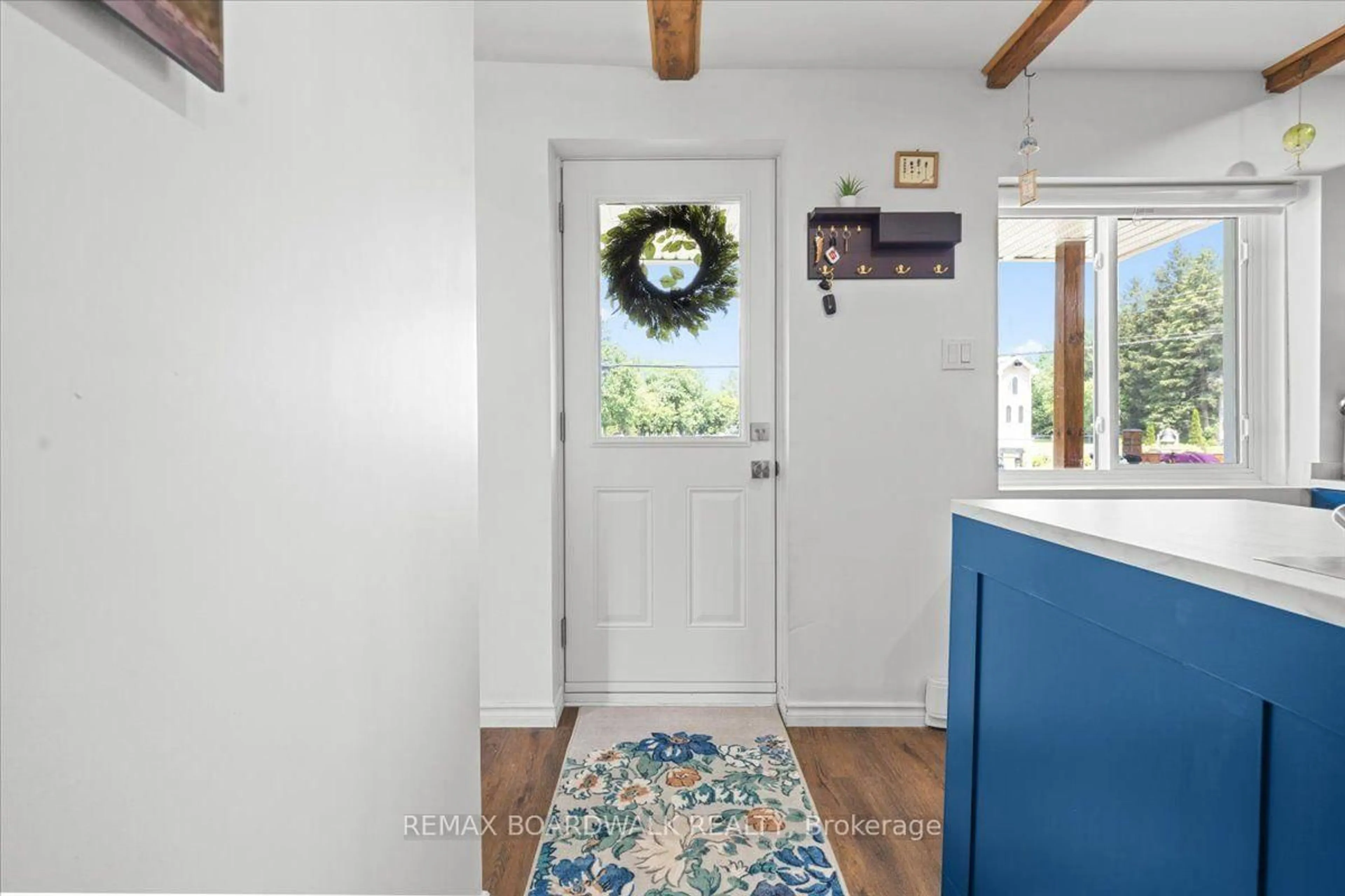 Indoor entryway for 122 De L'eglise St, The Nation Ontario K0B 1N0