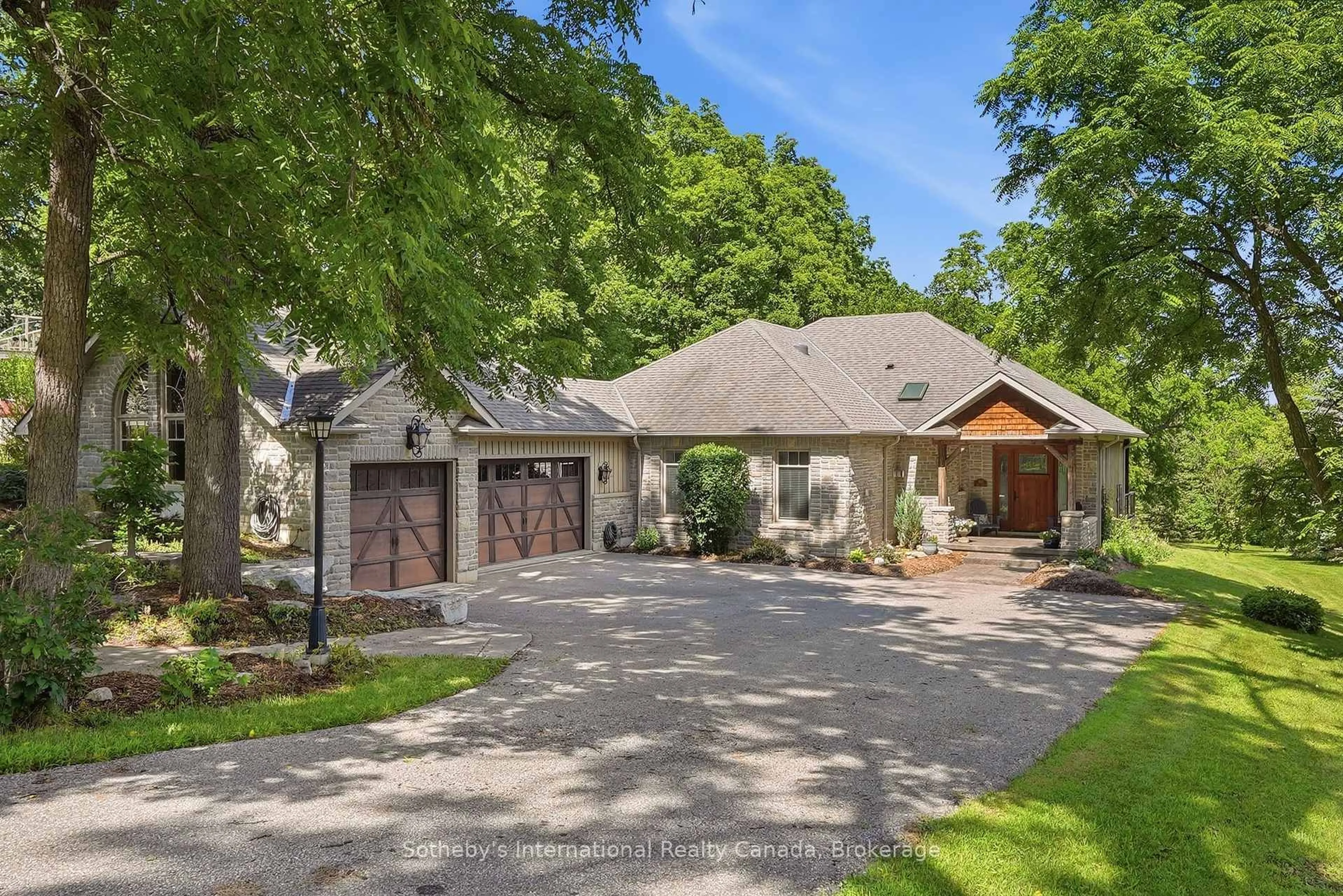 Home with brick exterior material, street for 265 West River Rd, Cambridge Ontario N1R 5S5