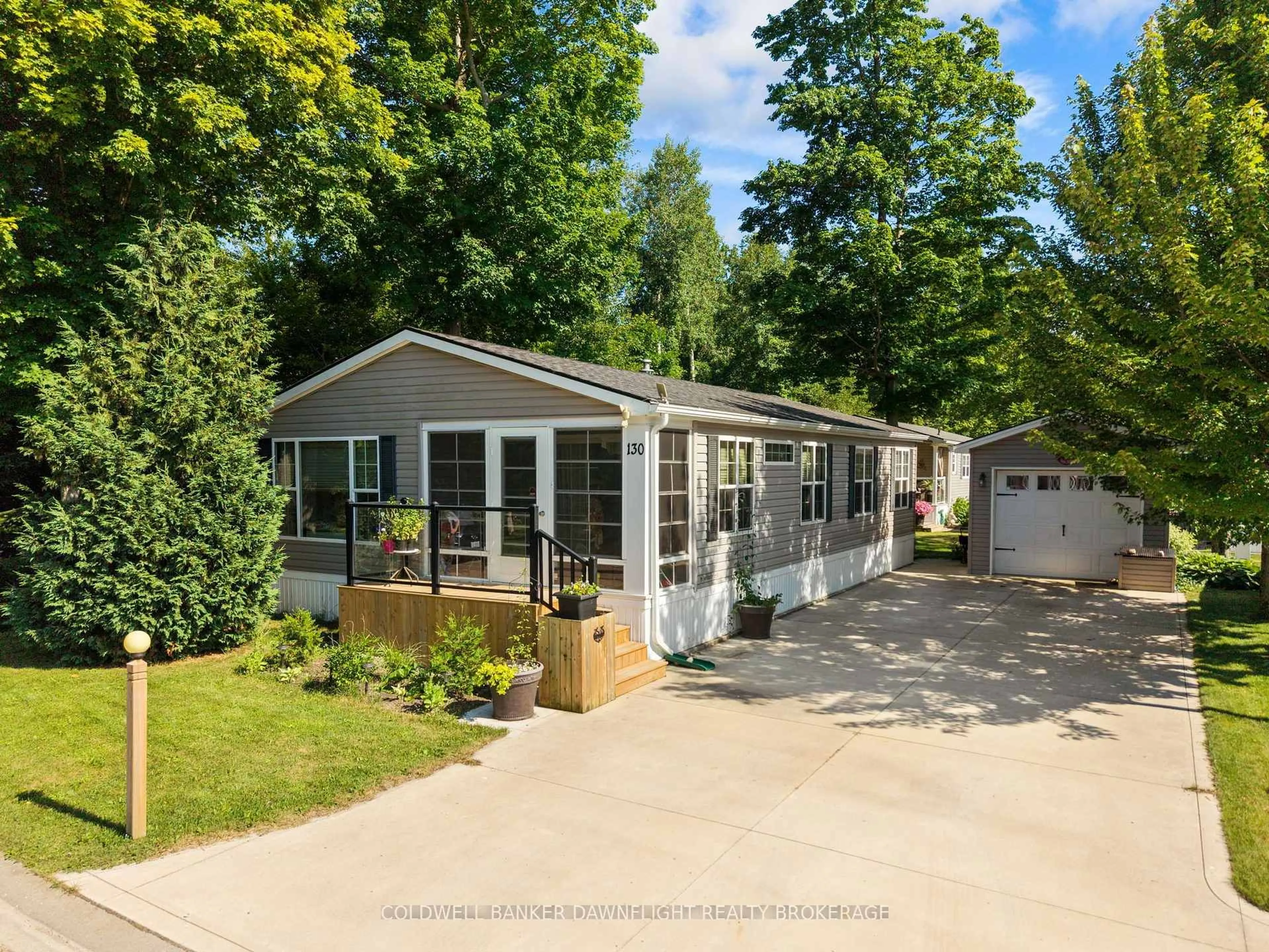 Home with vinyl exterior material, street for 36501 Dashwood Rd ##130, South Huron Ontario N0M 1N0