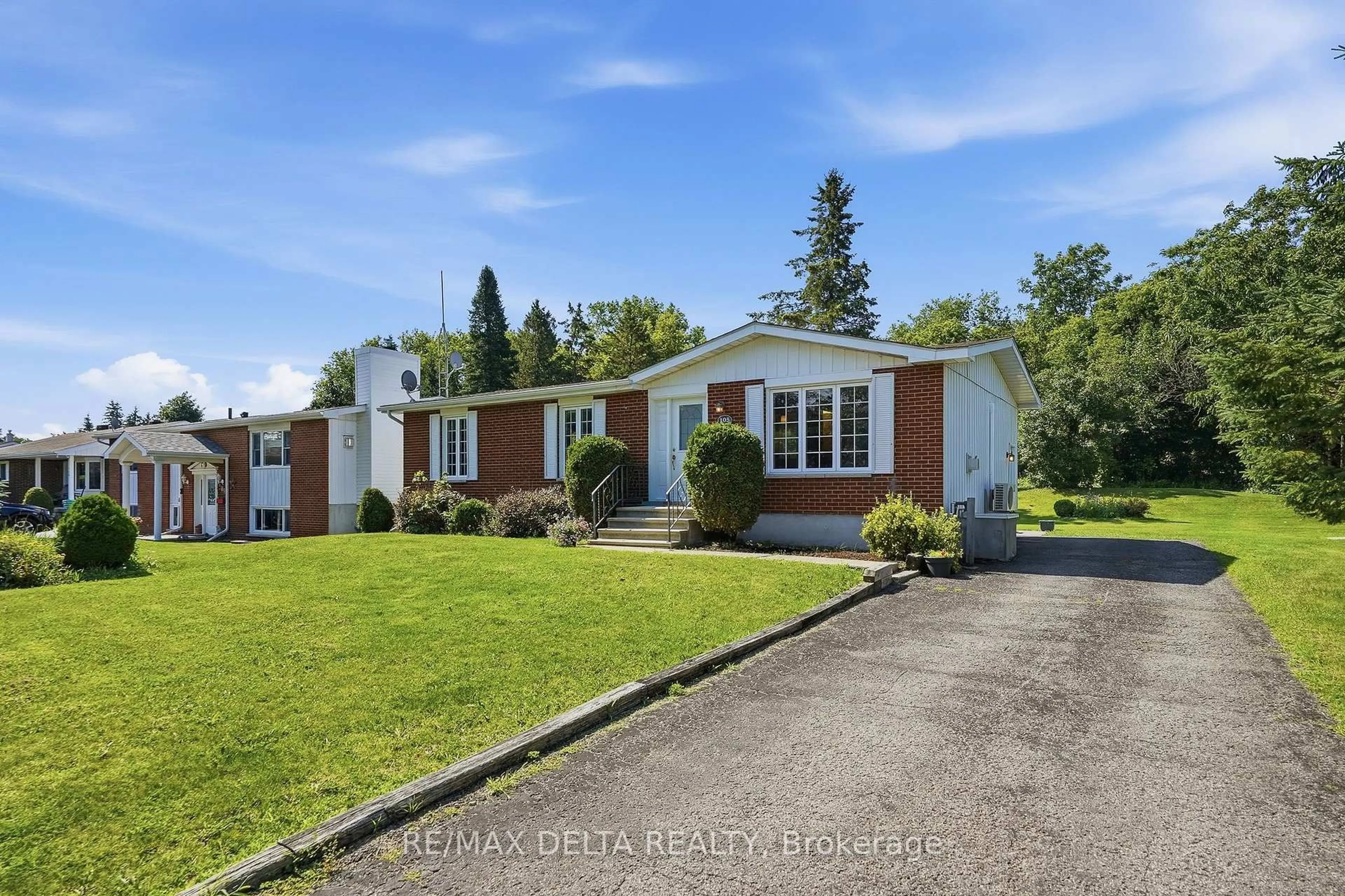 A pic from outside/outdoor area/front of a property/back of a property/a pic from drone, street for 105 Fournier St, Champlain Ontario K0B 1R0