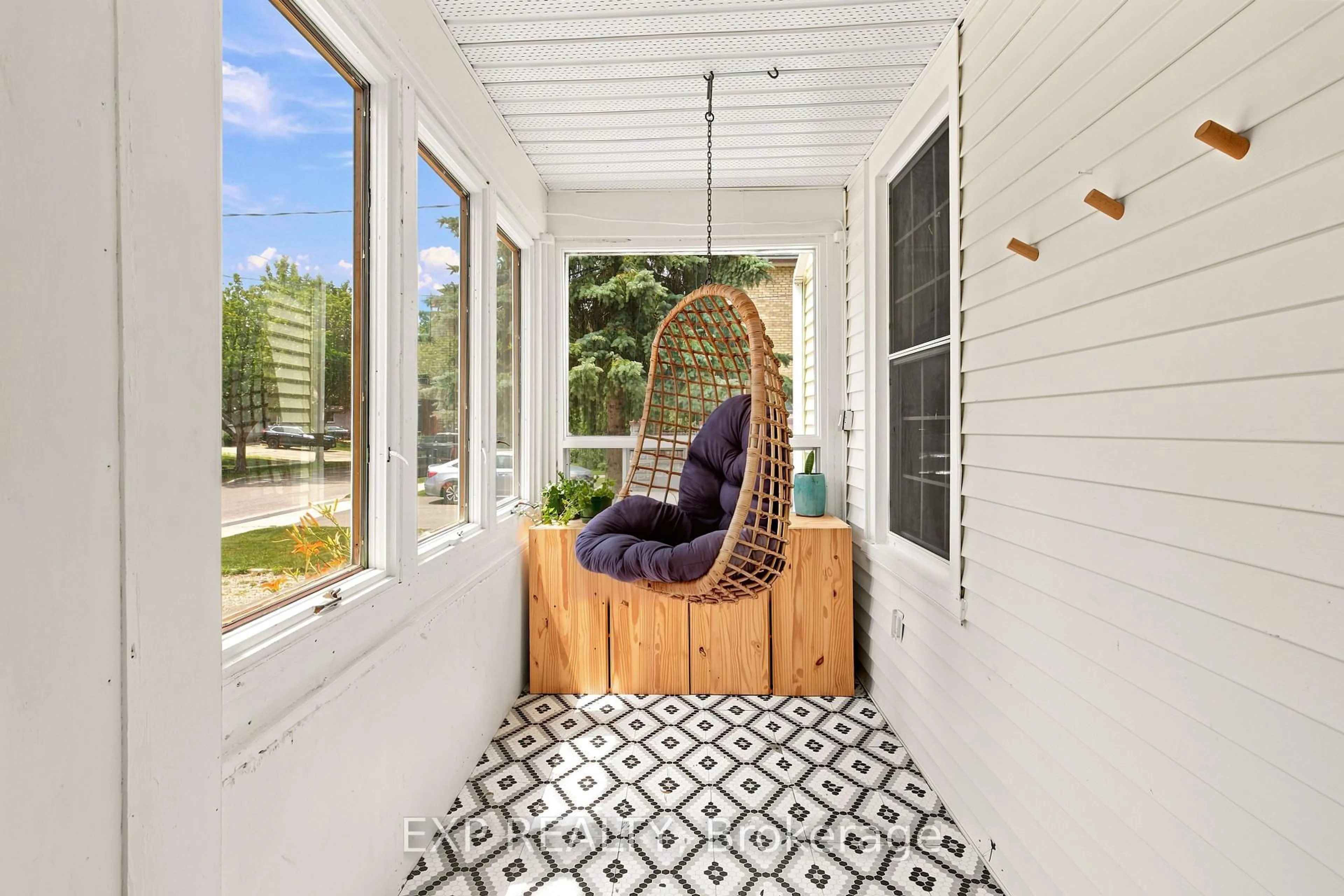 Patio, street for 136 Falstaff St, Stratford Ontario N5A 3T5
