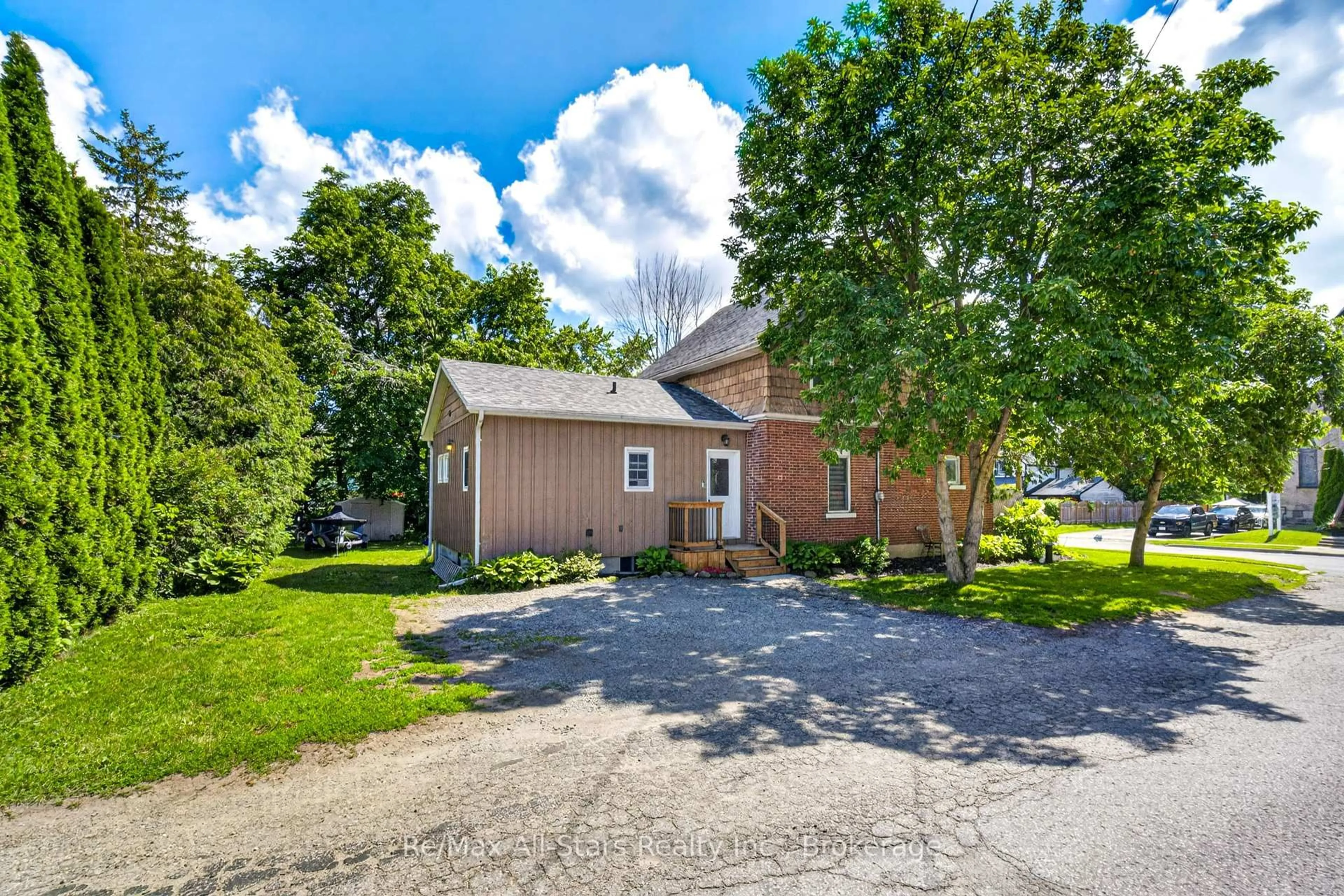 A pic from outside/outdoor area/front of a property/back of a property/a pic from drone, unknown for 18 Sturgeon Rd, Kawartha Lakes Ontario K0L 2W0