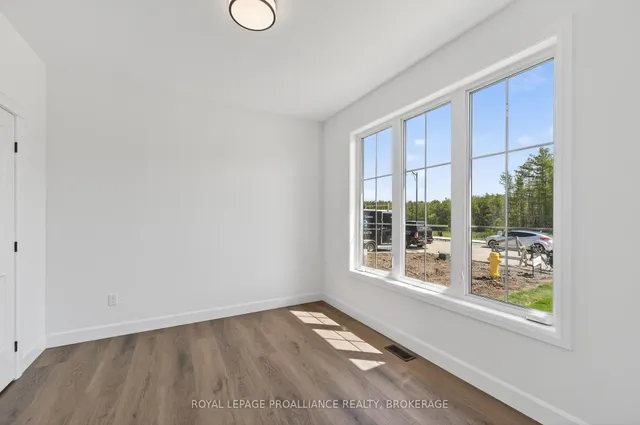 190 Jean Dr, Gananoque 5