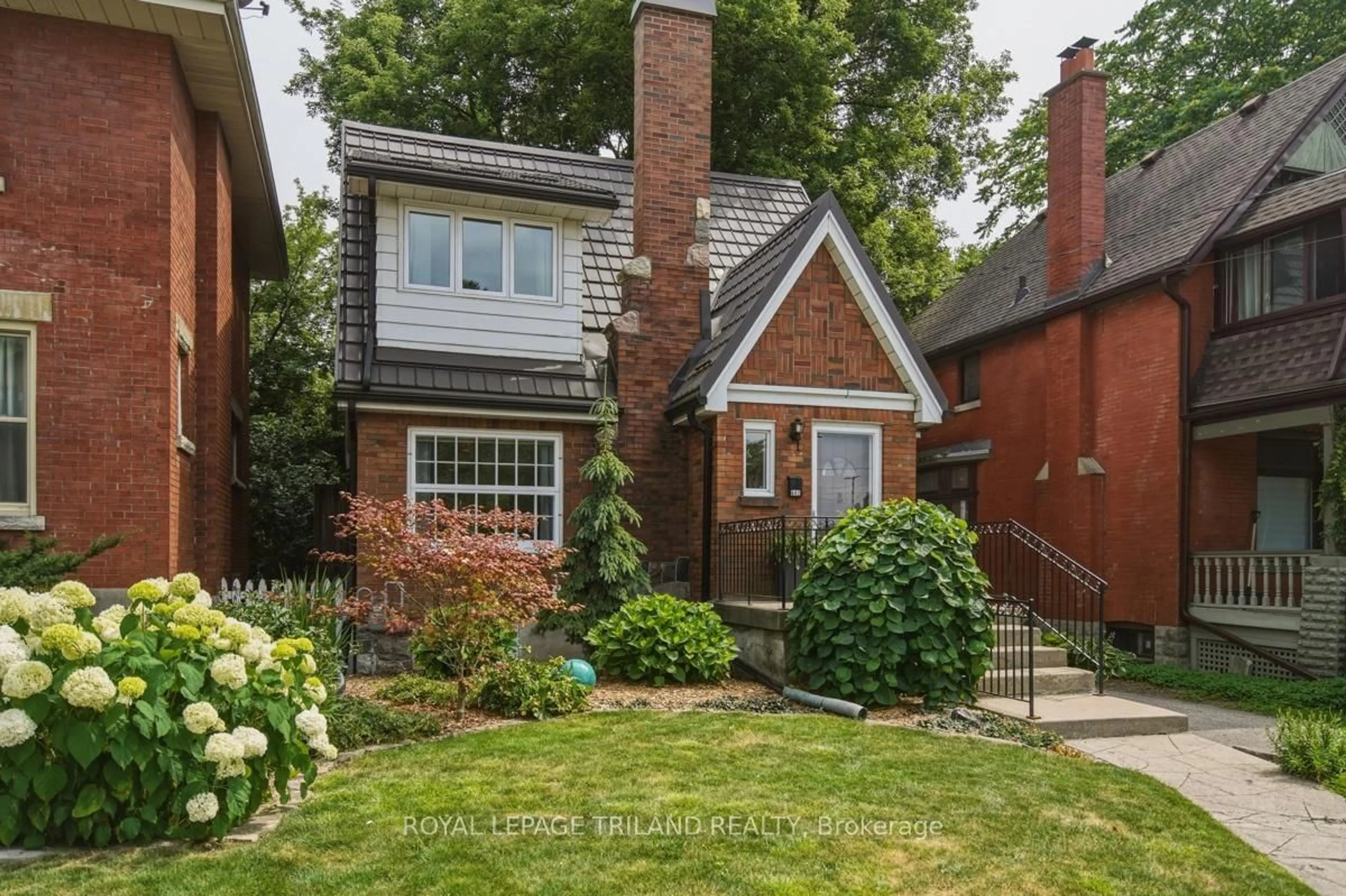 Home with brick exterior material, street for 647 Piccadilly St, London East Ontario N5Y 3H1