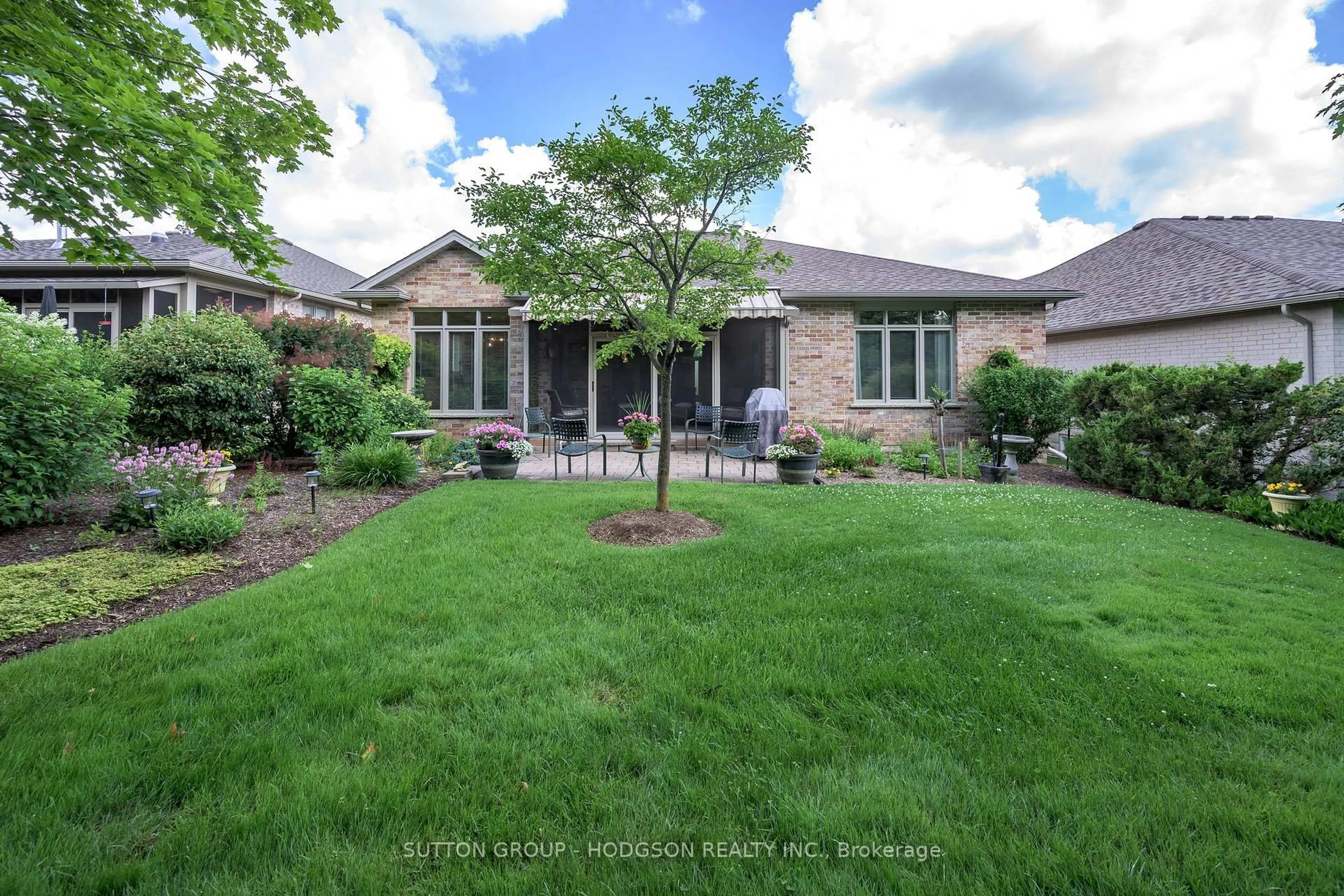 Unknown for 2169 Jack Nash Dr, London South Ontario N6K 5R1