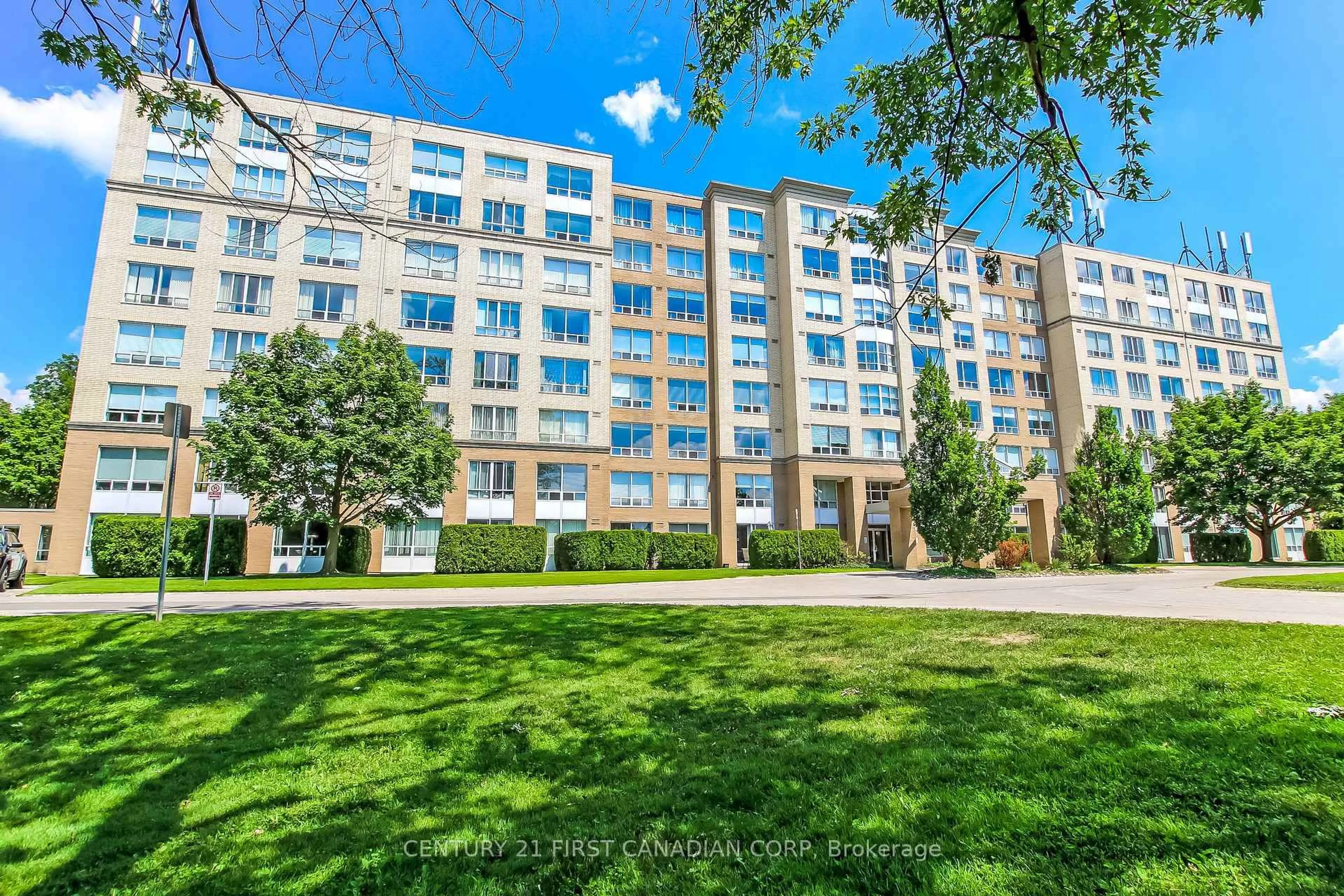 Unknown for 1510 Richmond St #315, London North Ontario N6G 4V2