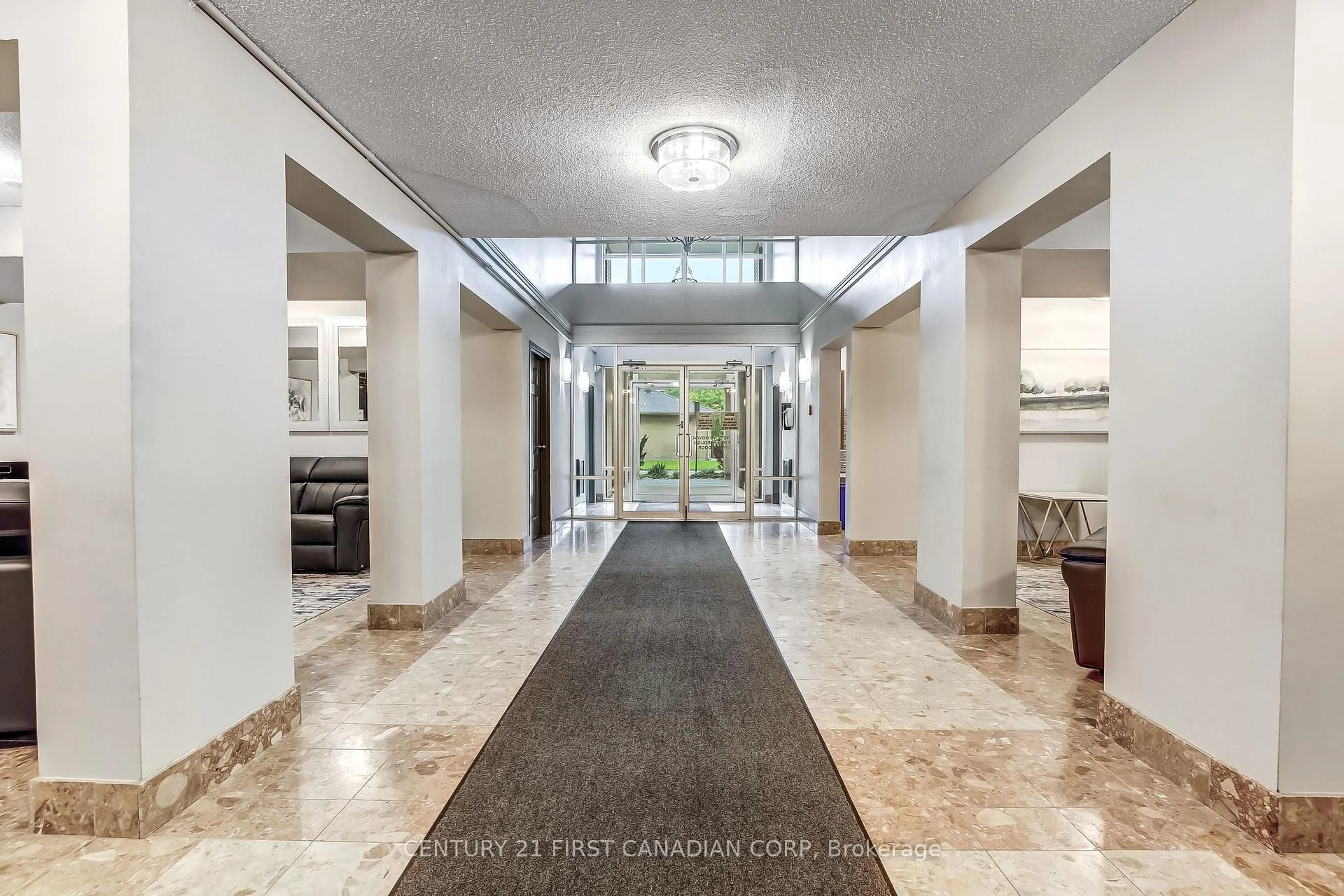 Lobby for 1510 Richmond St #315, London North Ontario N6G 4V2