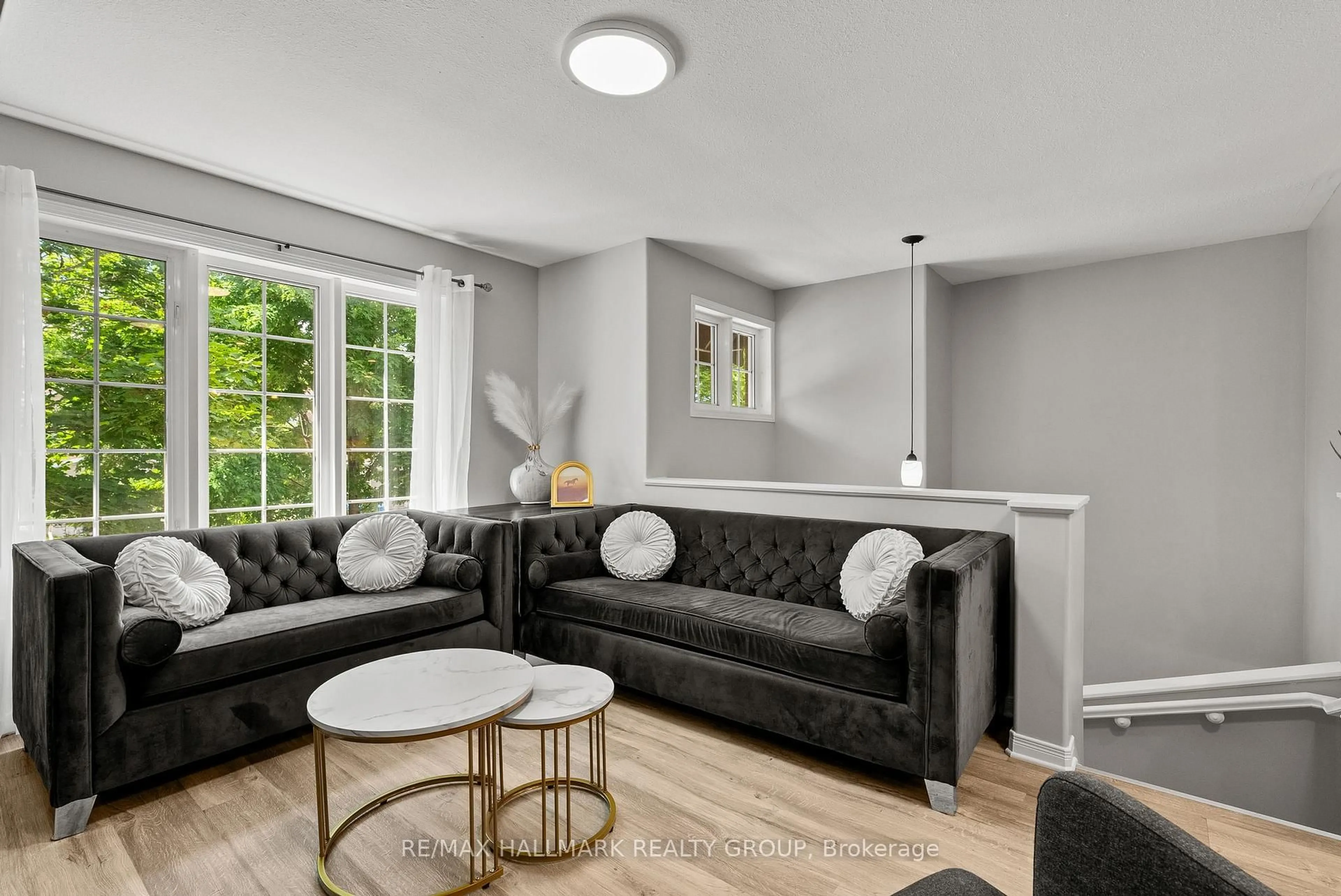 Living room with furniture, unknown for 70 Whalings Circ, Stittsville Ontario K2S 1S4
