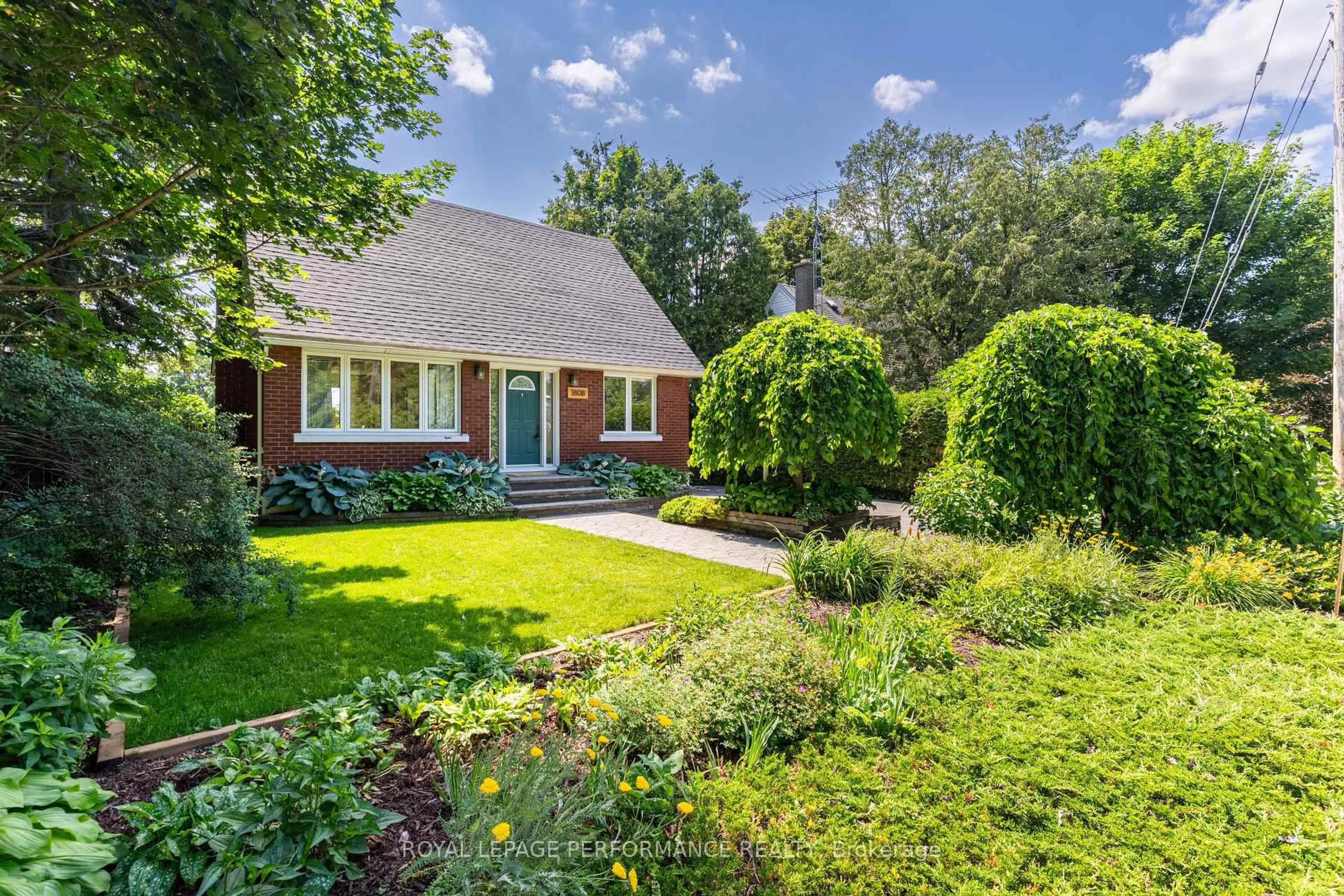 Home with brick exterior material, street for 1808 Russell Rd, Ottawa Ontario K1G 1L5
