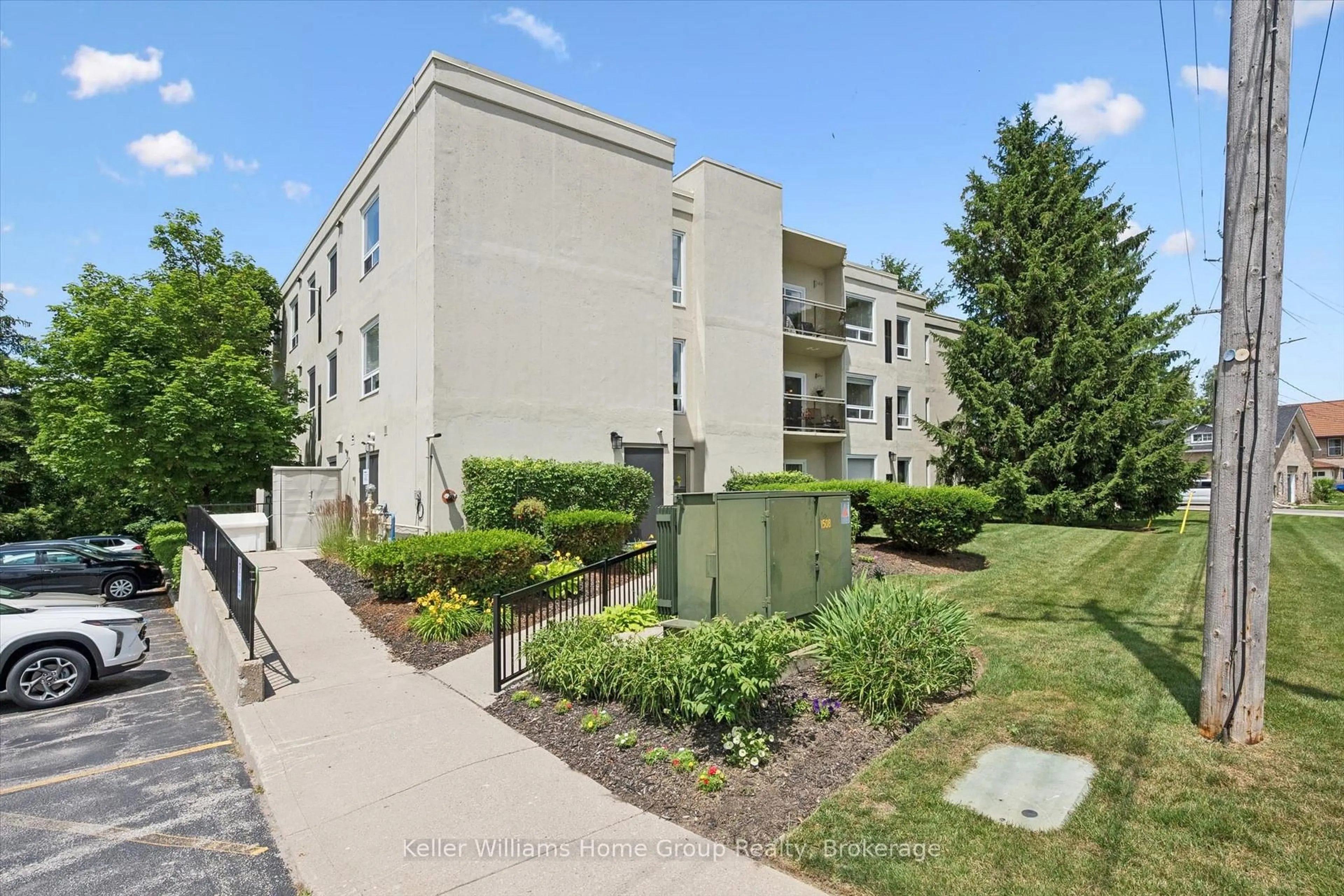 A pic from outside/outdoor area/front of a property/back of a property/a pic from drone, unknown for 245 Queen St #305, Centre Wellington Ontario N1M 3R6