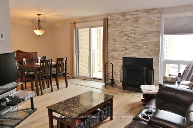 14 Sweetbriar Circ #4, Ottawa 2