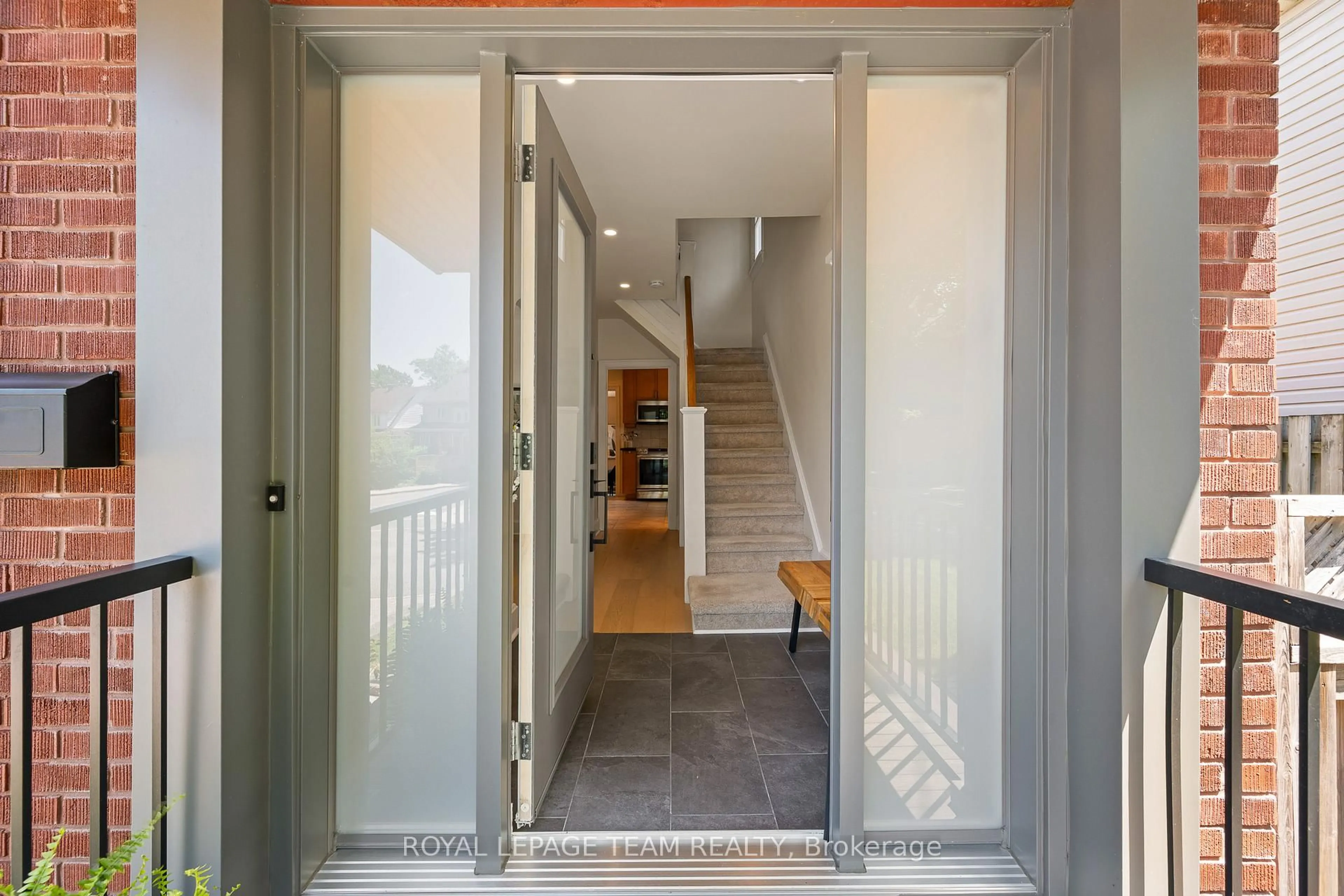 Indoor entryway for 63 Gwynne Ave, Ottawa Ontario K1Y 1X1