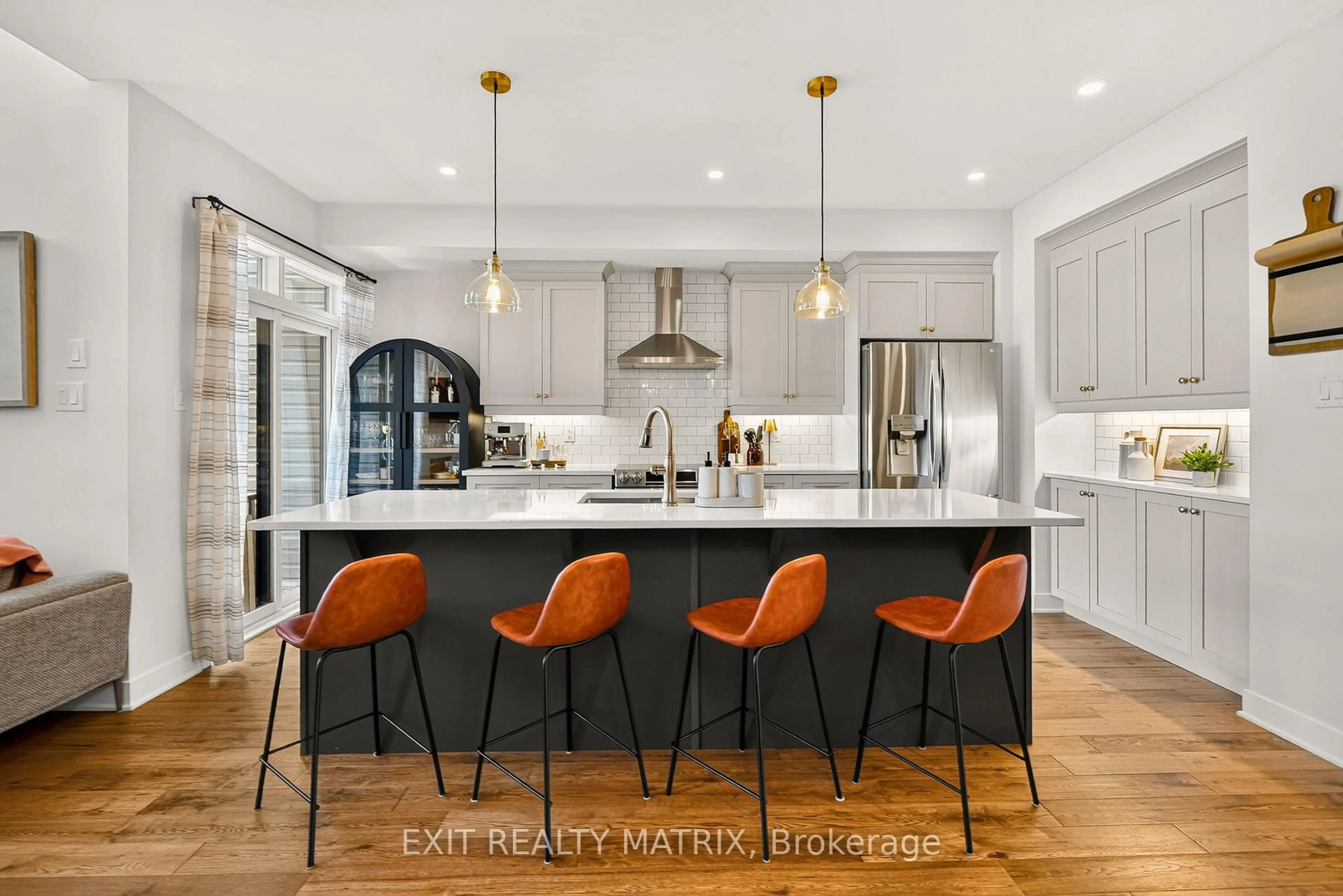 Open concept kitchen, ceramic/tile floor for 157 Longworth Ave, Ottawa Ontario K1T 0T2