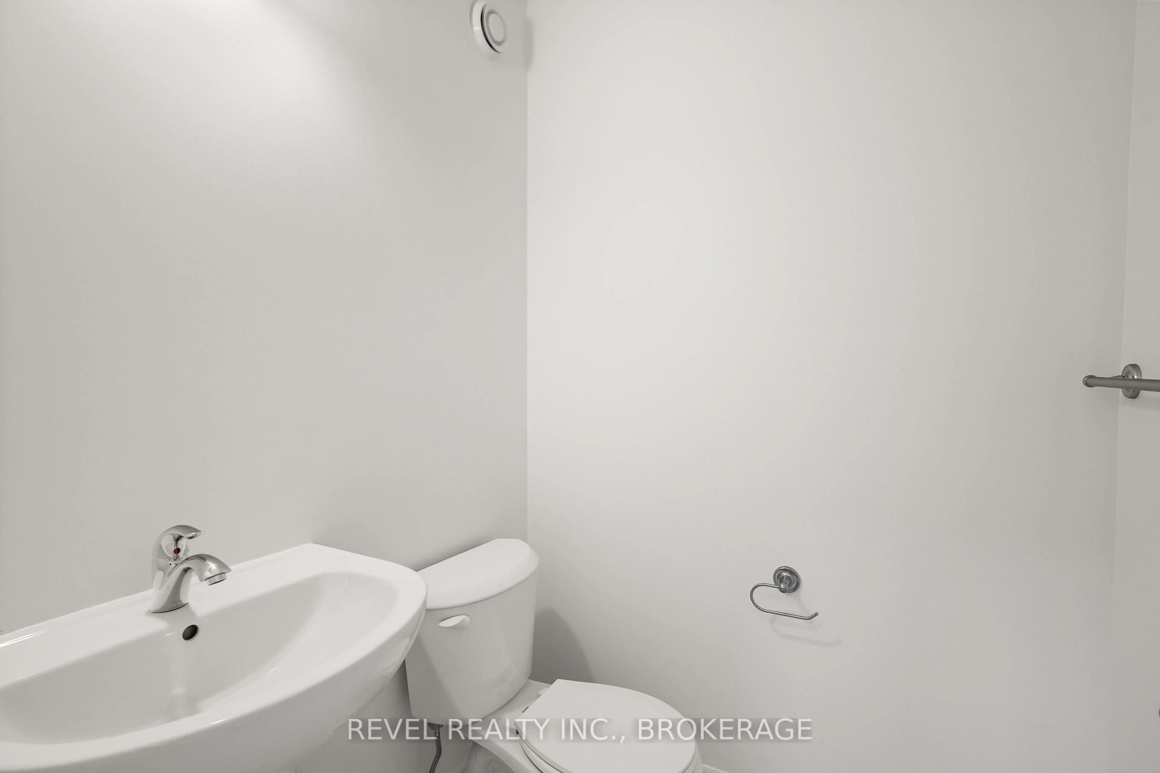 A pic of a room for 1075 Barrow Ave, Kingston Ontario K7M 0K5