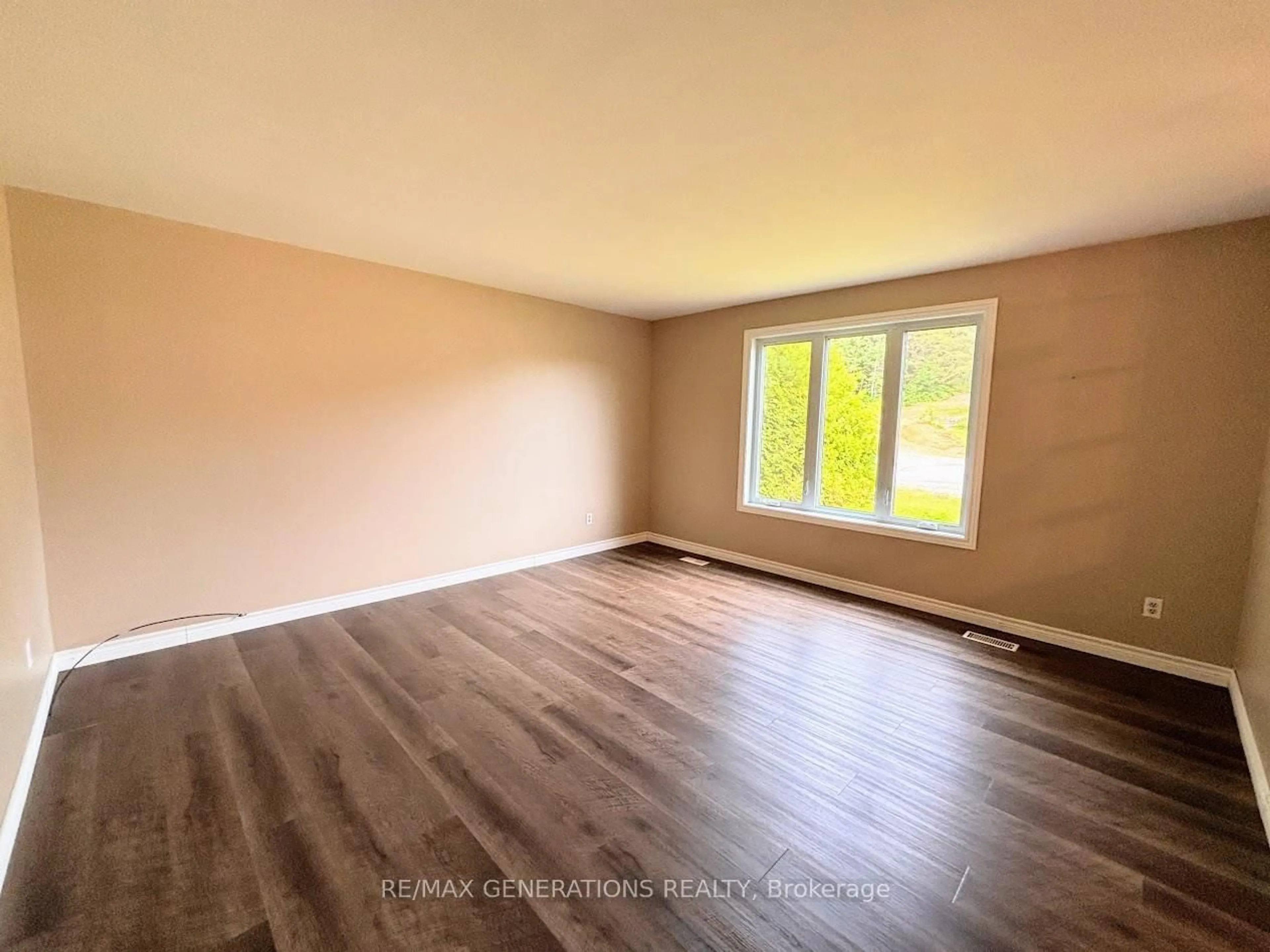 A pic of a room for 62 Redwing Ave, Manitouwadge Ontario P0T 2C0