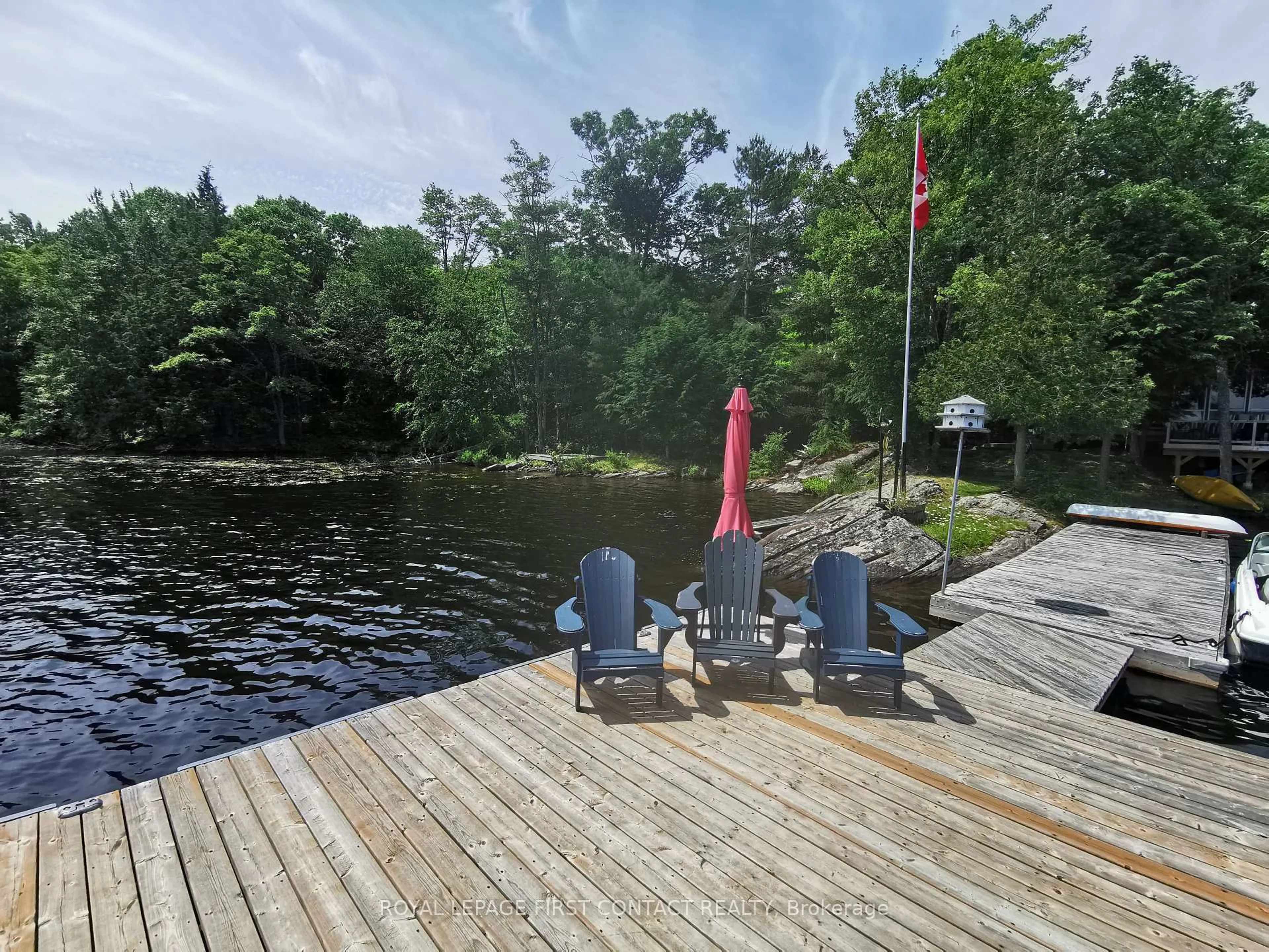 A pic from outside/outdoor area/front of a property/back of a property/a pic from drone, water/lake/river/ocean view for 345 Healey Lake Water, The Archipelago Ontario P0C 1H0