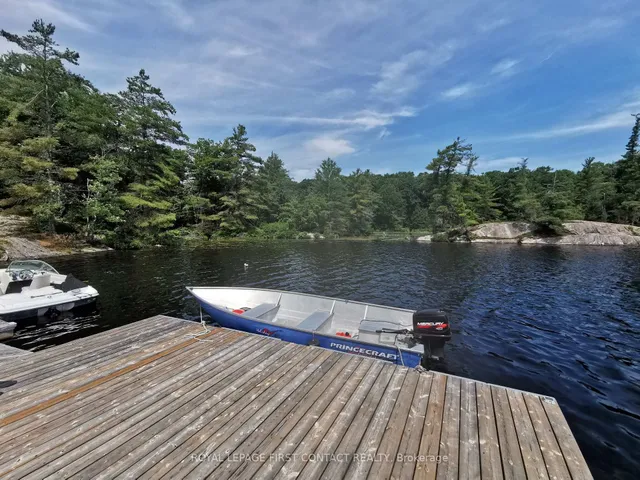 345 Healey Lake Water, The Archipelago 3
