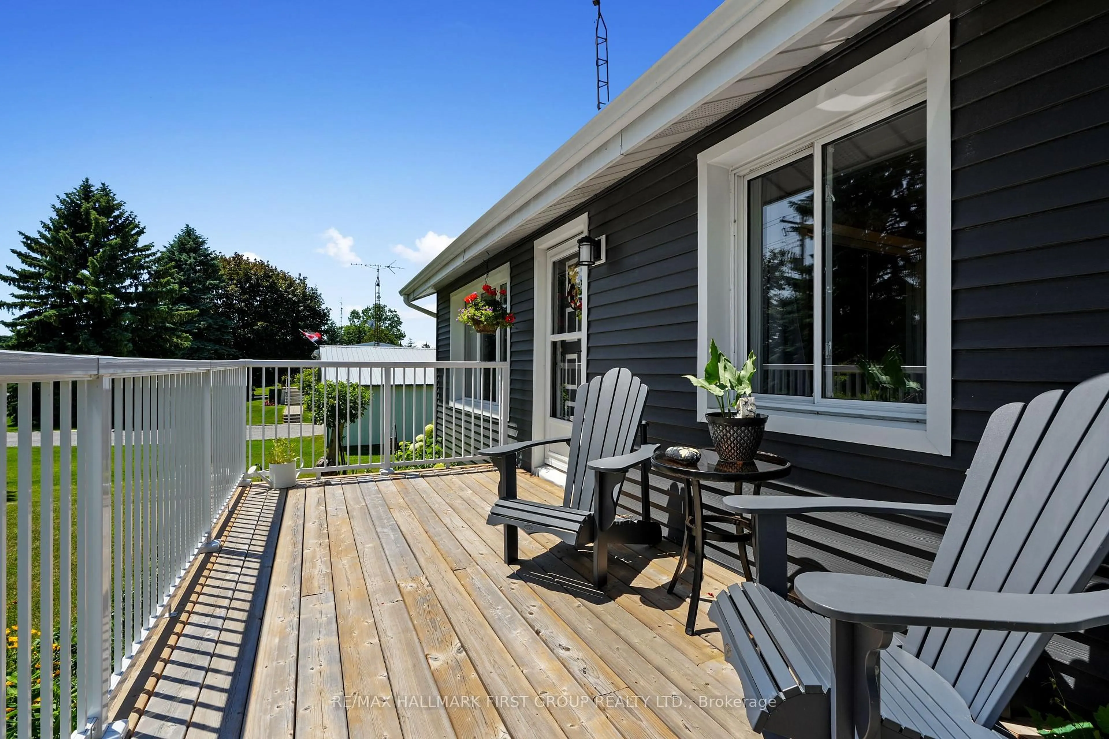 Patio, unknown for 7638 Telephone Rd, Hamilton Township Ontario K9A 4J7