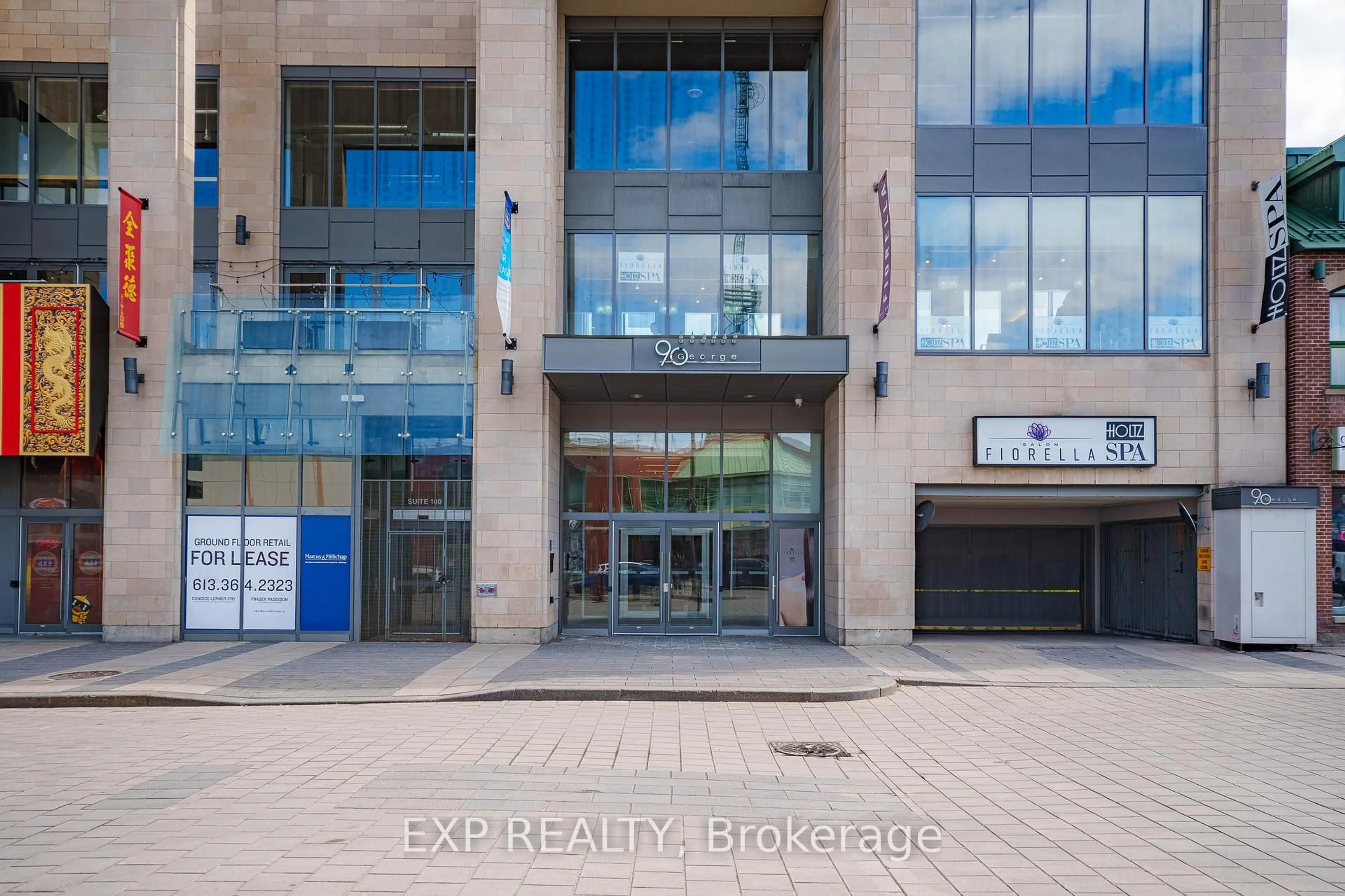 Indoor foyer for 90 George St #1103, Ottawa Ontario K1N 0A8