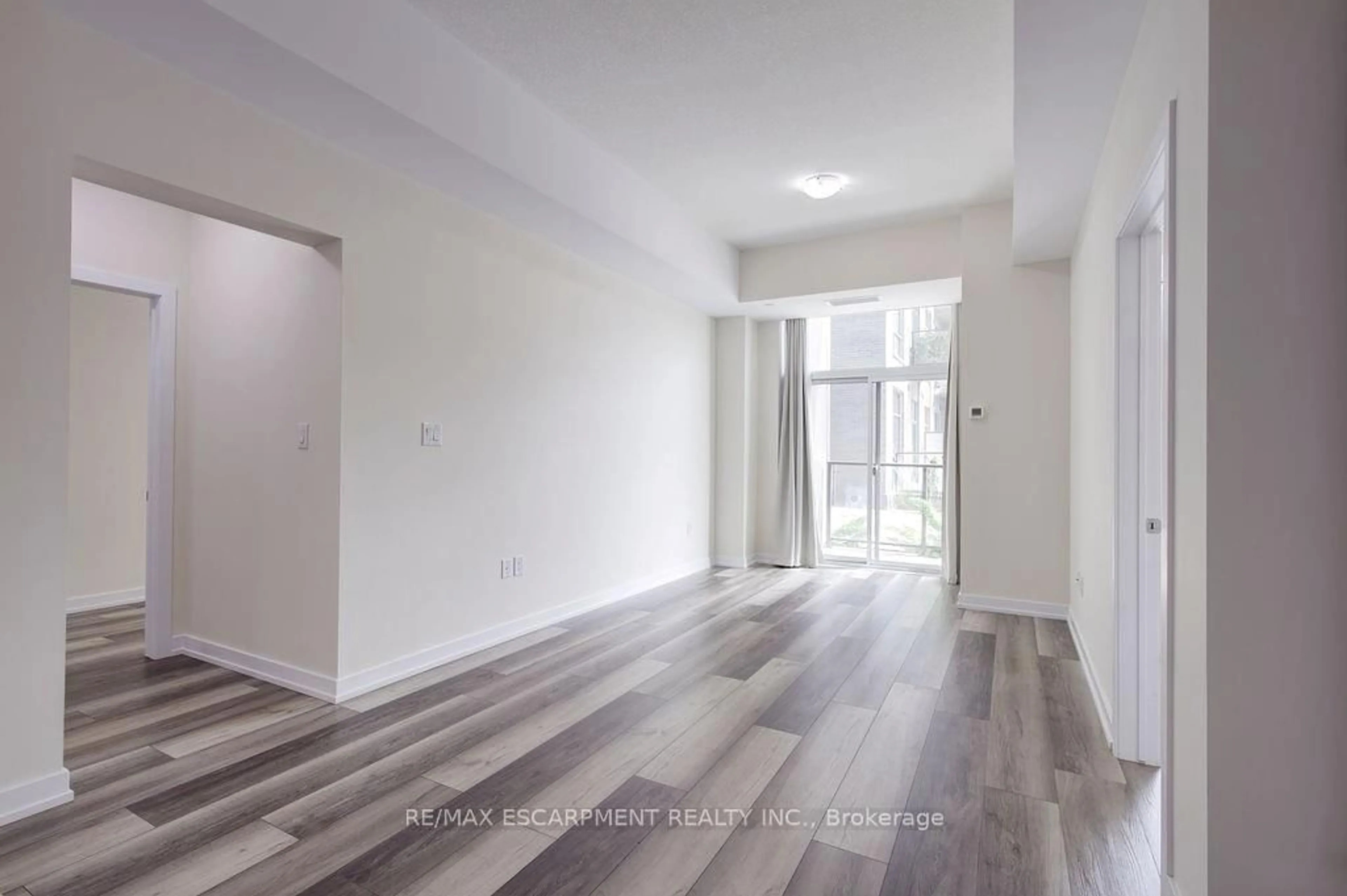 Unknown for 450 Dundas St #110, Hamilton Ontario L8B 0L7