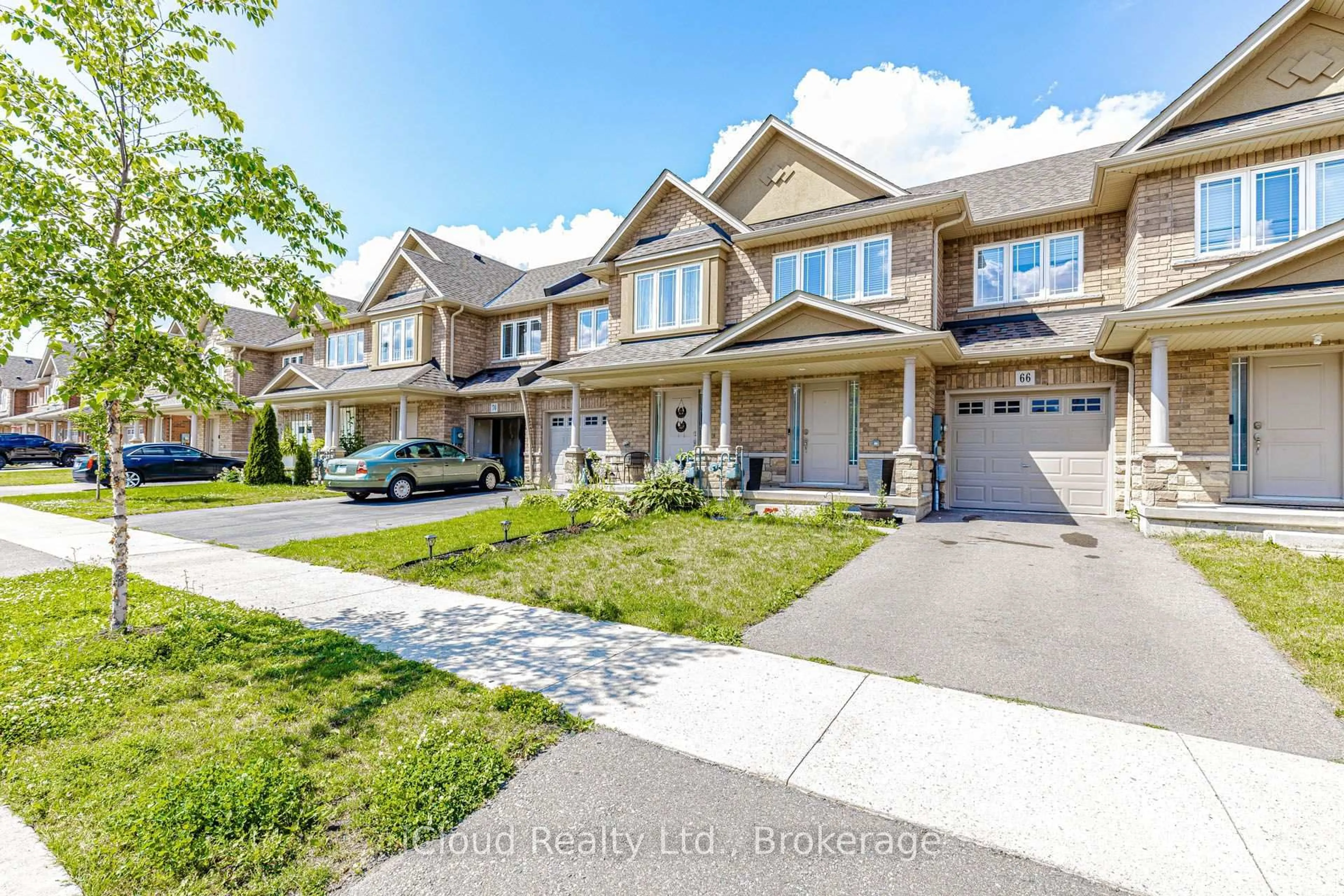 A pic from outside/outdoor area/front of a property/back of a property/a pic from drone, street for 66 Cittadella Blvd, Hamilton Ontario L0R 1P0