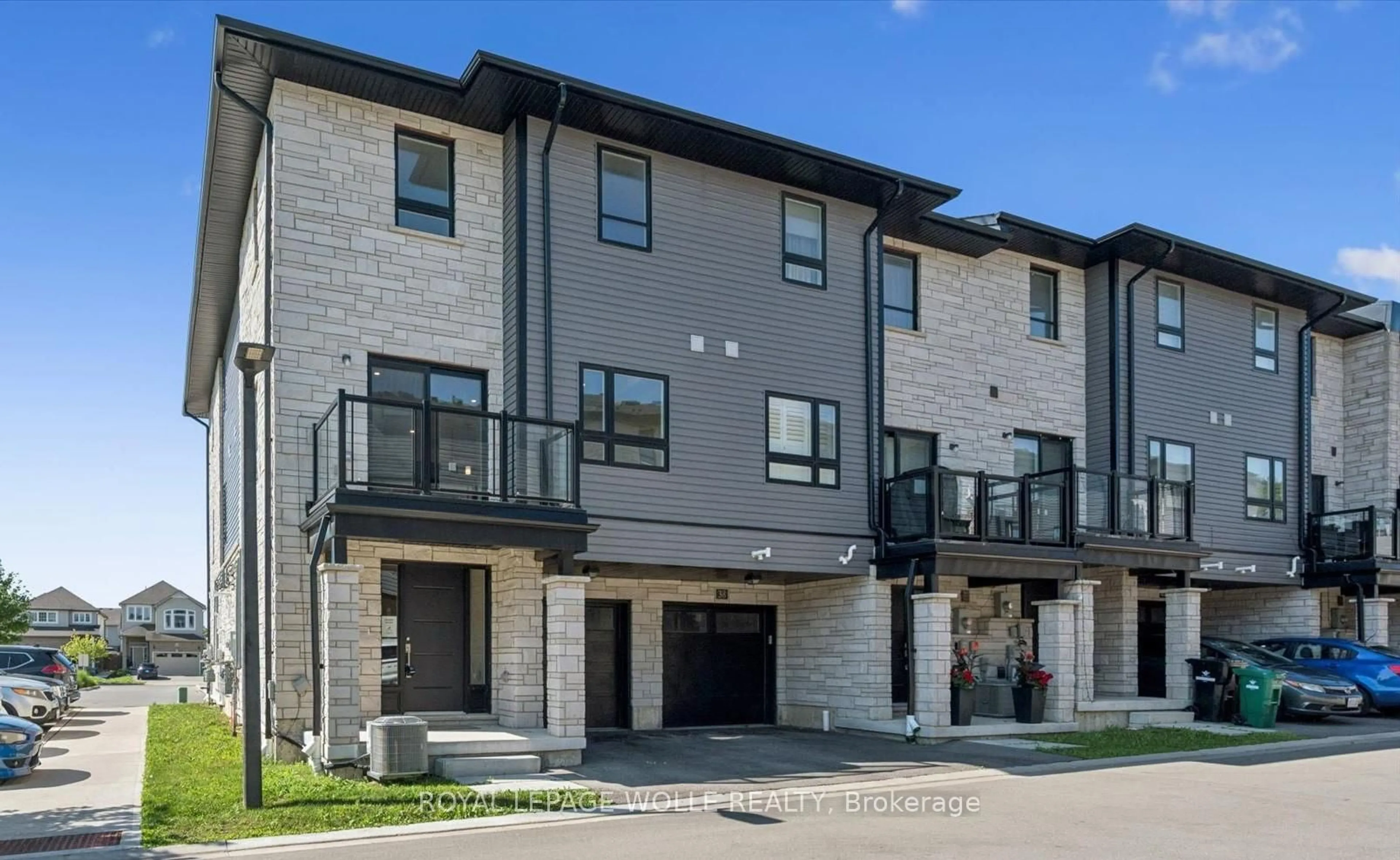 Home with brick exterior material, street for 51 Sparrow Ave #37, Cambridge Ontario N1T 0E5