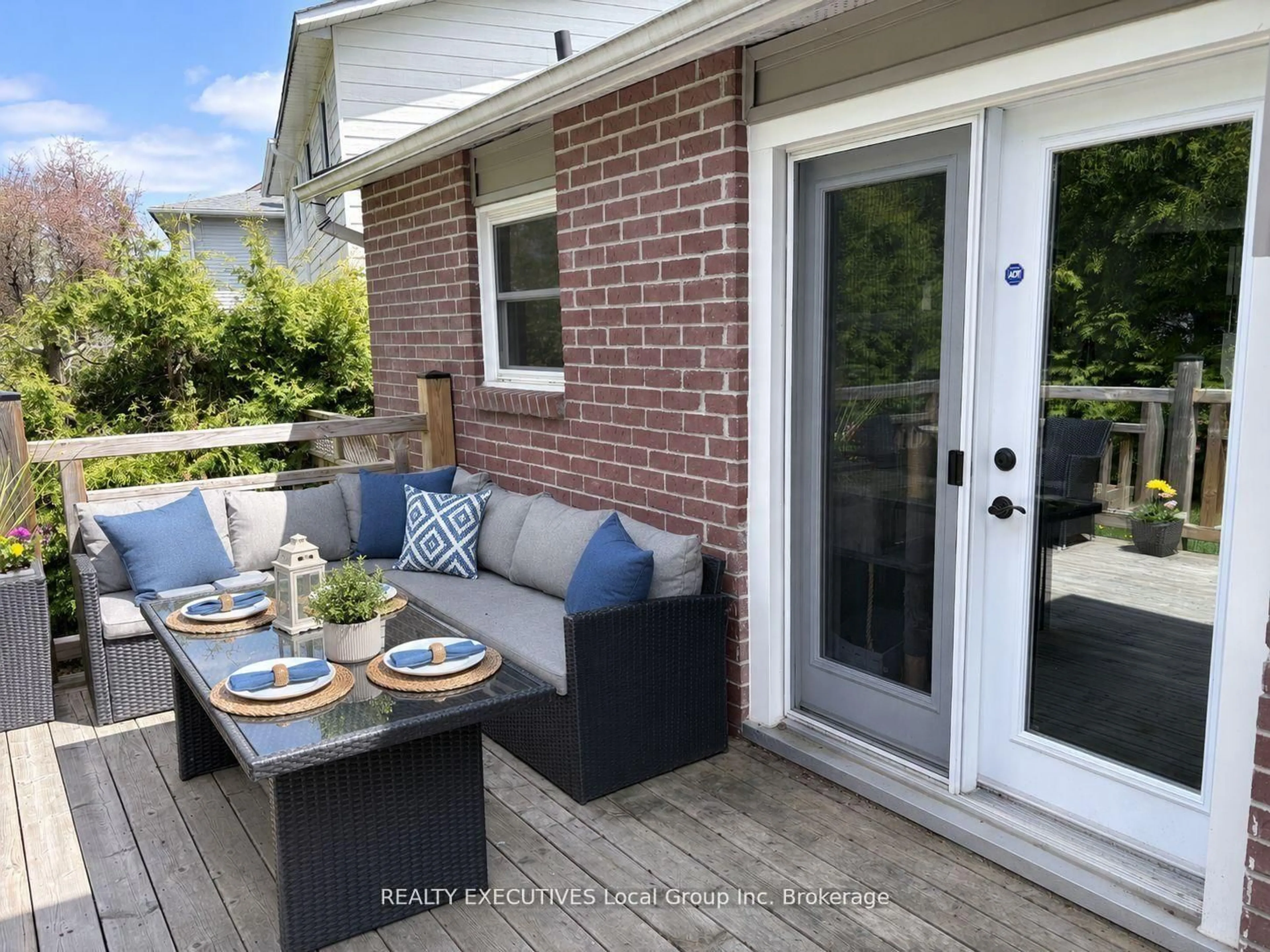 Patio, unknown for 35 Nancy Dr, North Bay Ontario P1B 9L9