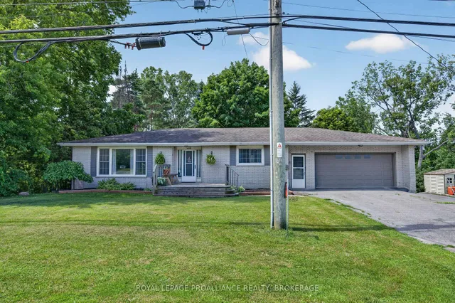 112 County Road 8, Greater Napanee 2