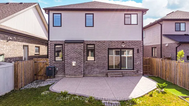 937 Lennon Way, London North 5