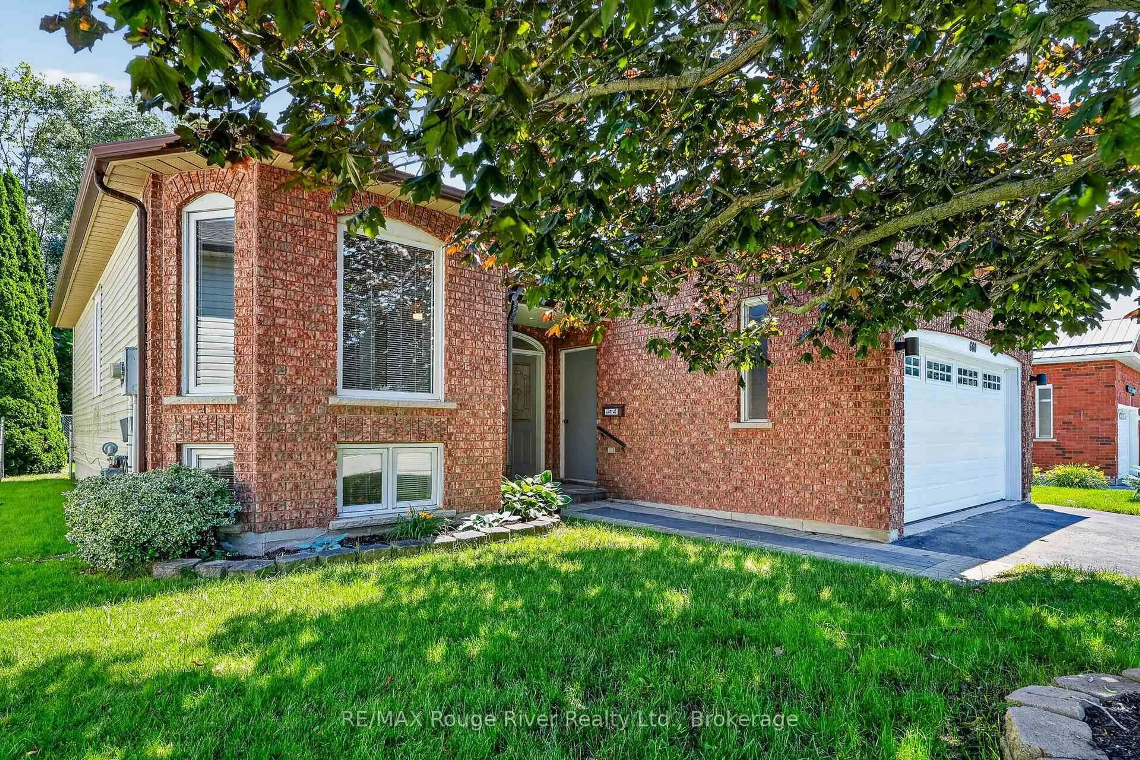 Home with brick exterior material, street for 660 Ewing St, Cobourg Ontario K9A 5N7
