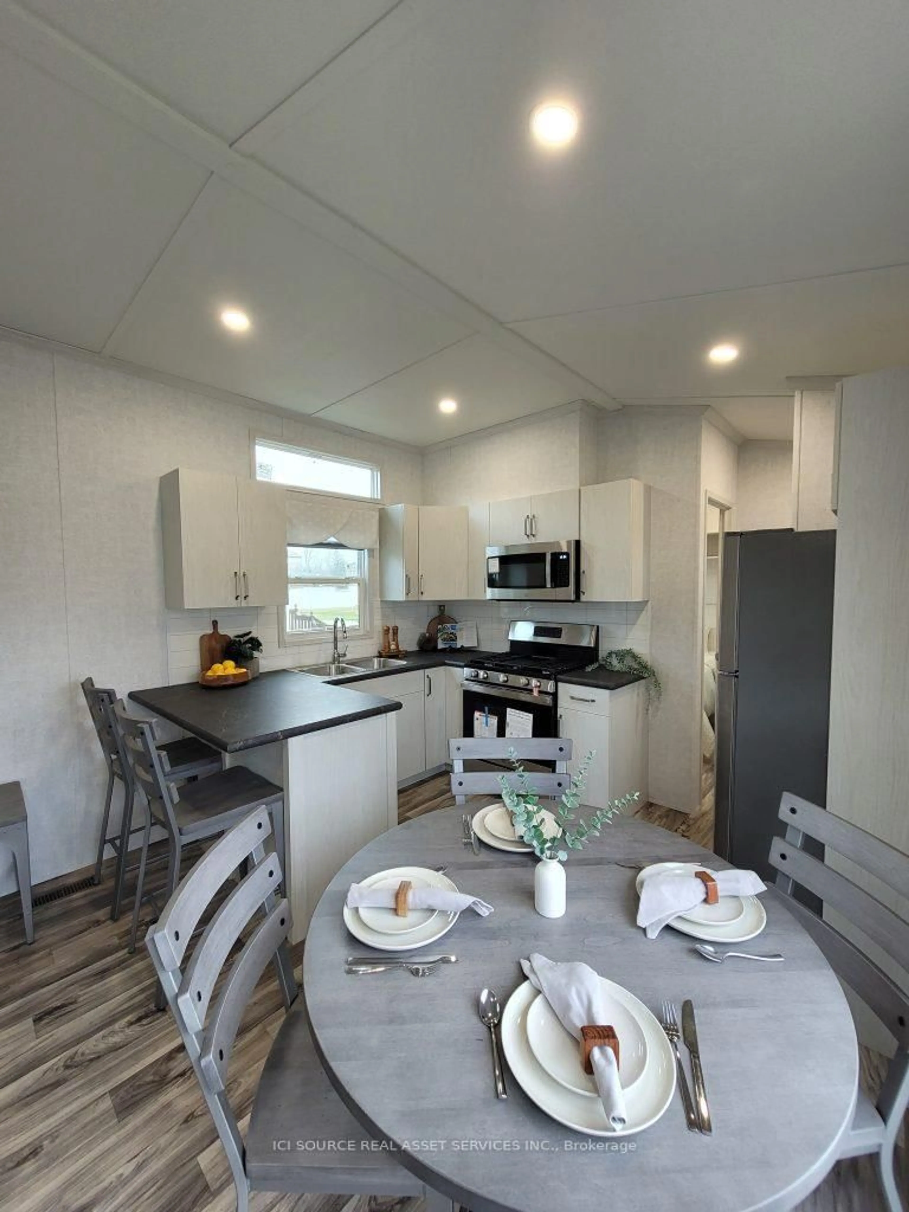 Open concept kitchen, unknown for 171 Woodland Estates Rd #BBD030, Trent Hills Ontario K0L 1L0